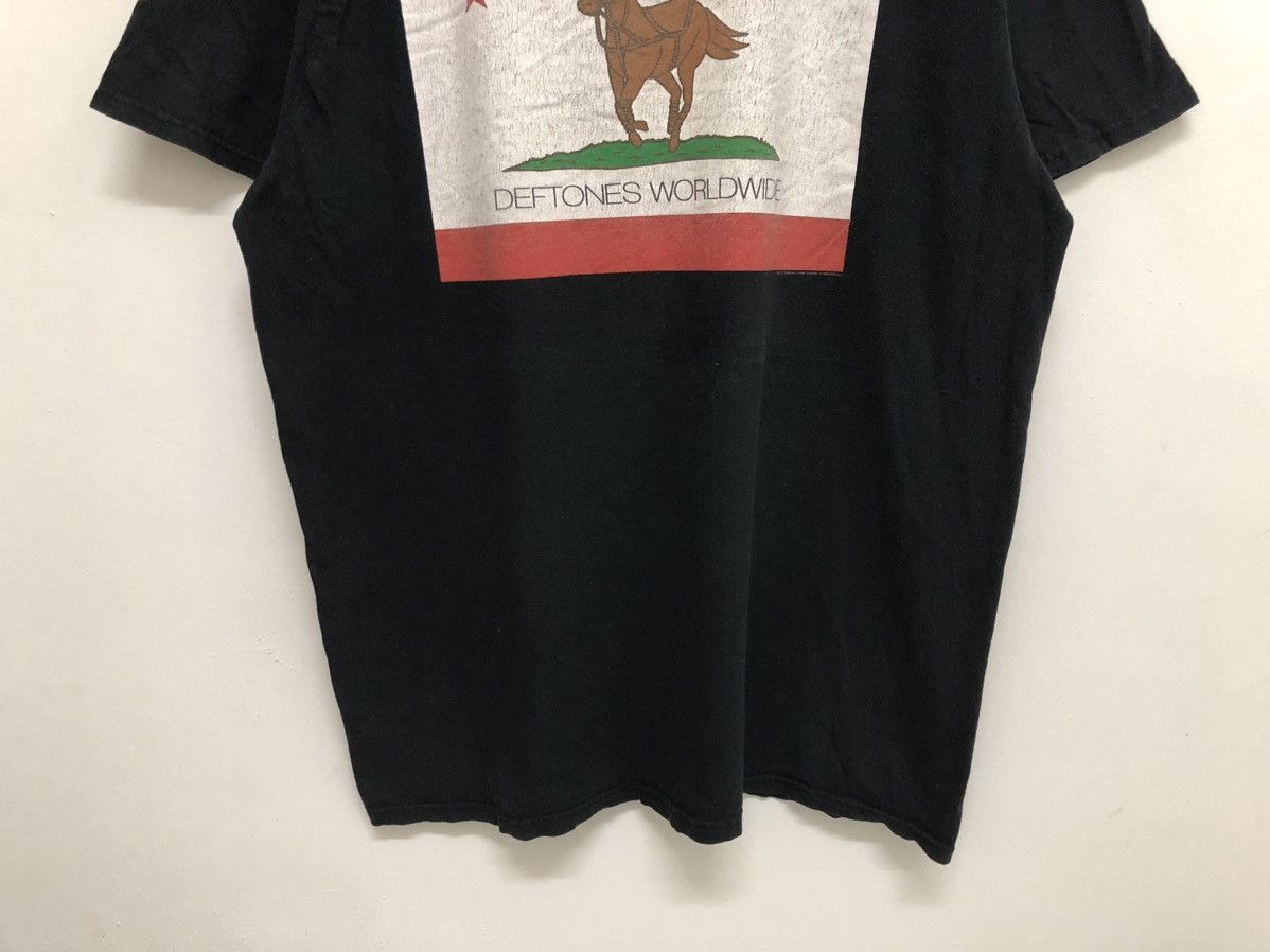 Band Tees ALTERNATIVE 🔥 DEFTONES WORLDWIDE OFFICIAL BY MERCH DIRECT Size US XXL / EU 58 / 5 - 4 Thumbnail