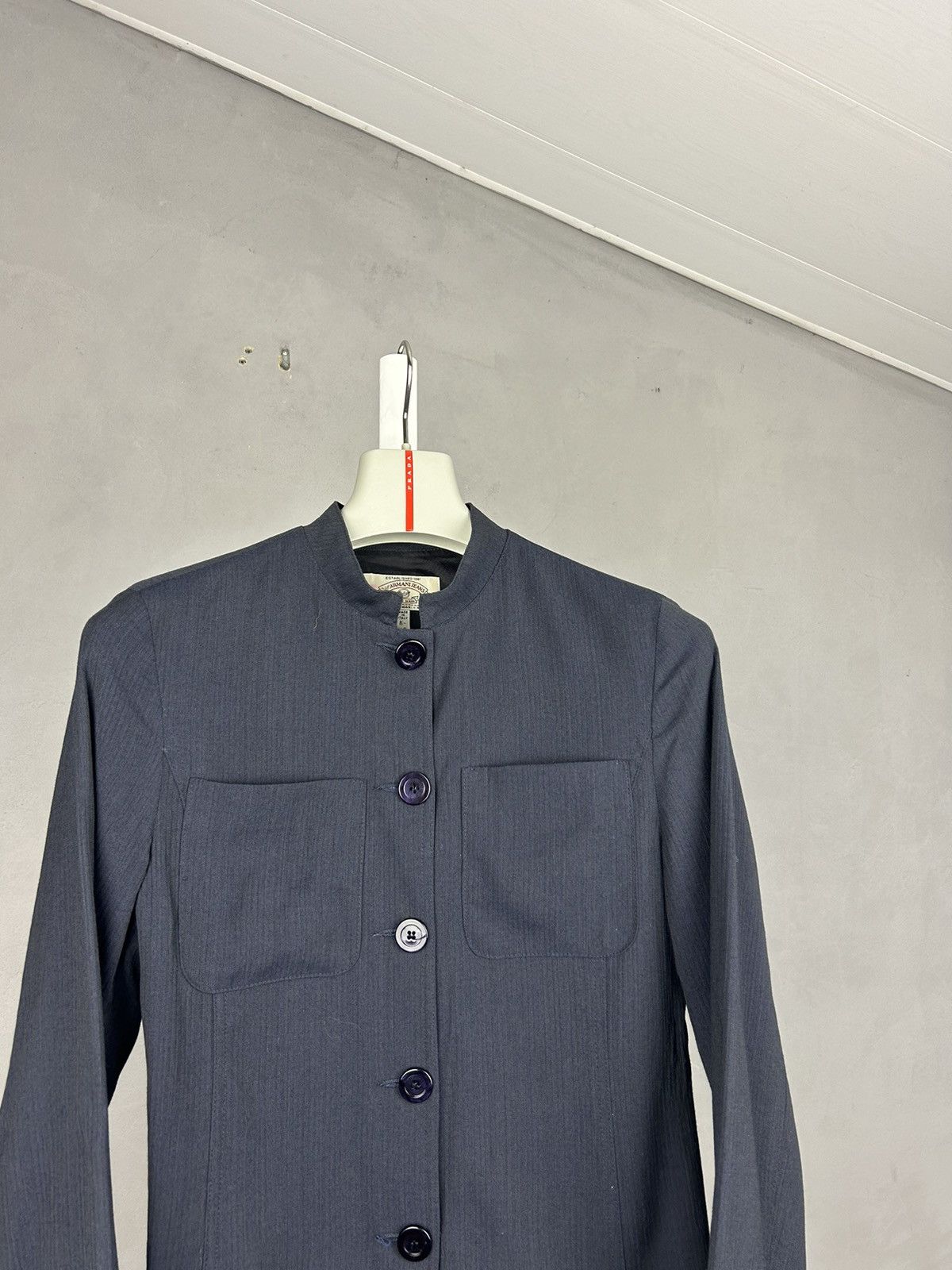 Armani Armani Jeans Women’s Navy Minimalist Blazer Made in Italy Size M / US 6-8 / IT 42-44 - 2 Thumbnail