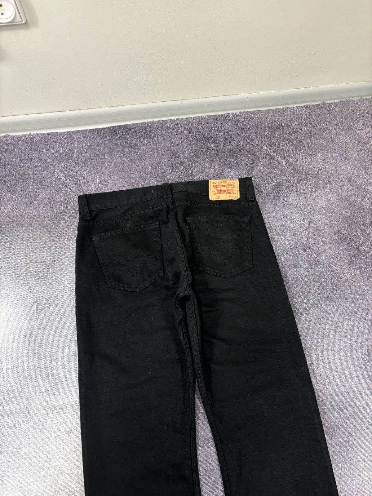 Levi's Vintage Levi’s 506 Men’s Straight Fit USA Black Denim Jeans Size US 36 / EU 52 - 7 Thumbnail