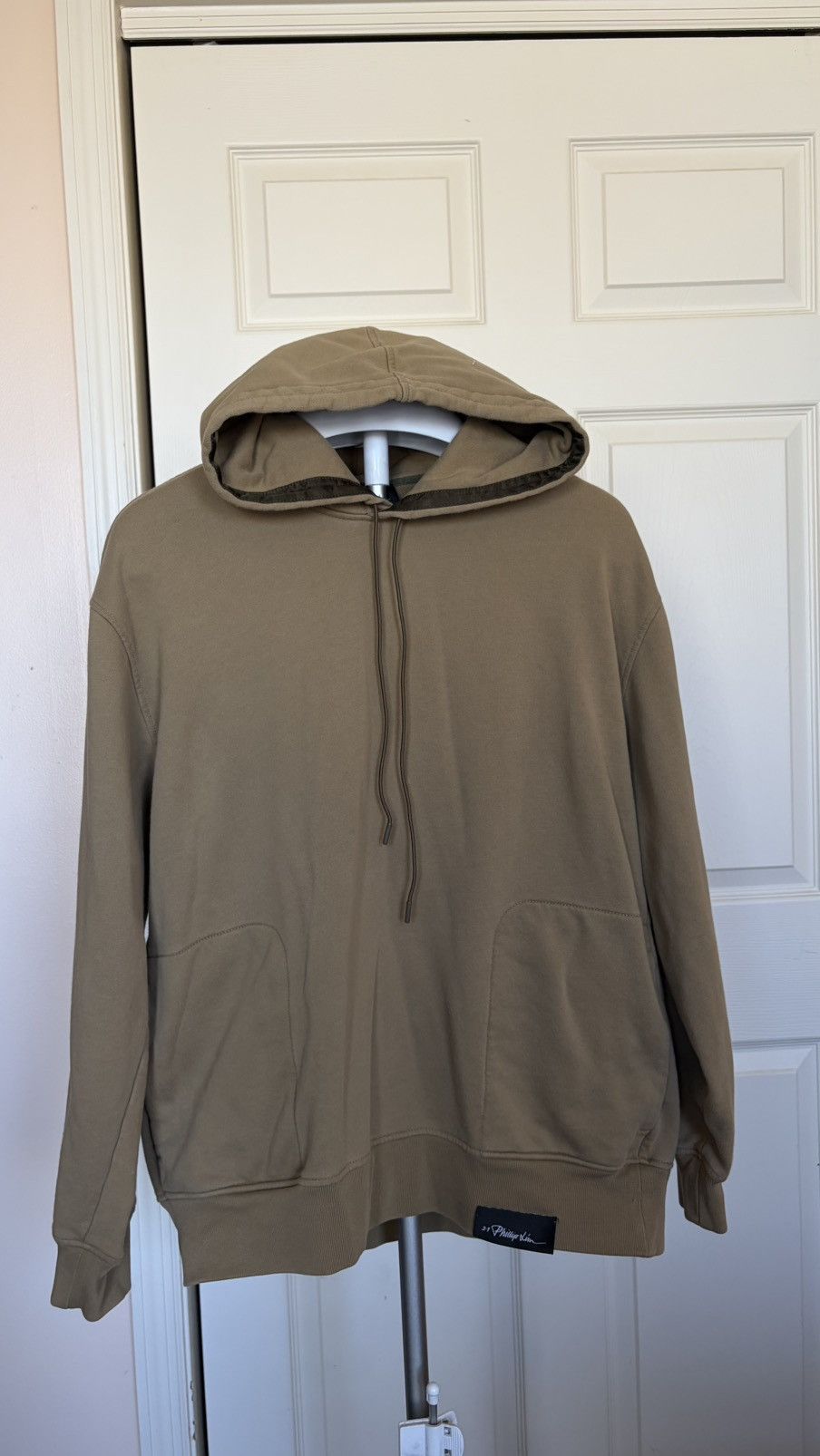 3.1 Phillip Lim 3.1 Phillip Lim Sand Beige Hoodie Minimal Logo Relaxed Fit Size US L / EU 52-54 / 3 - 5 Thumbnail