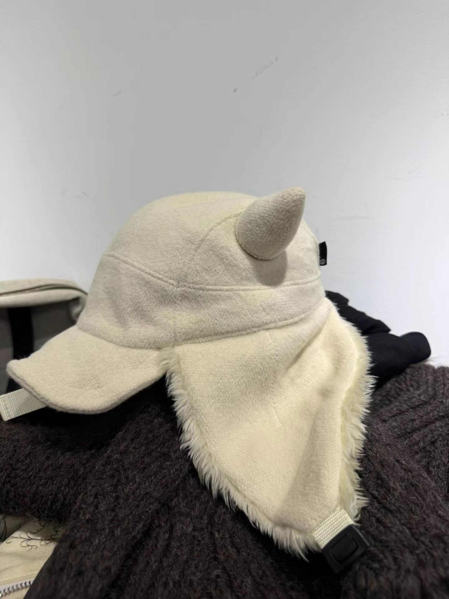 Undercover UNDERCOVER Devil Horn Hat K20 Size ONE SIZE - 2 Thumbnail