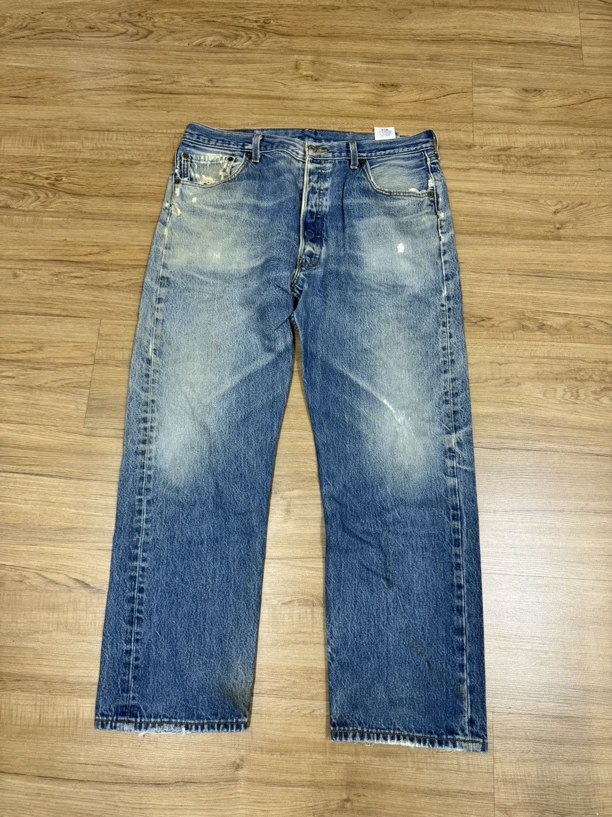 image of Levis 501 Jeans in Blue, Men's (Size 37)