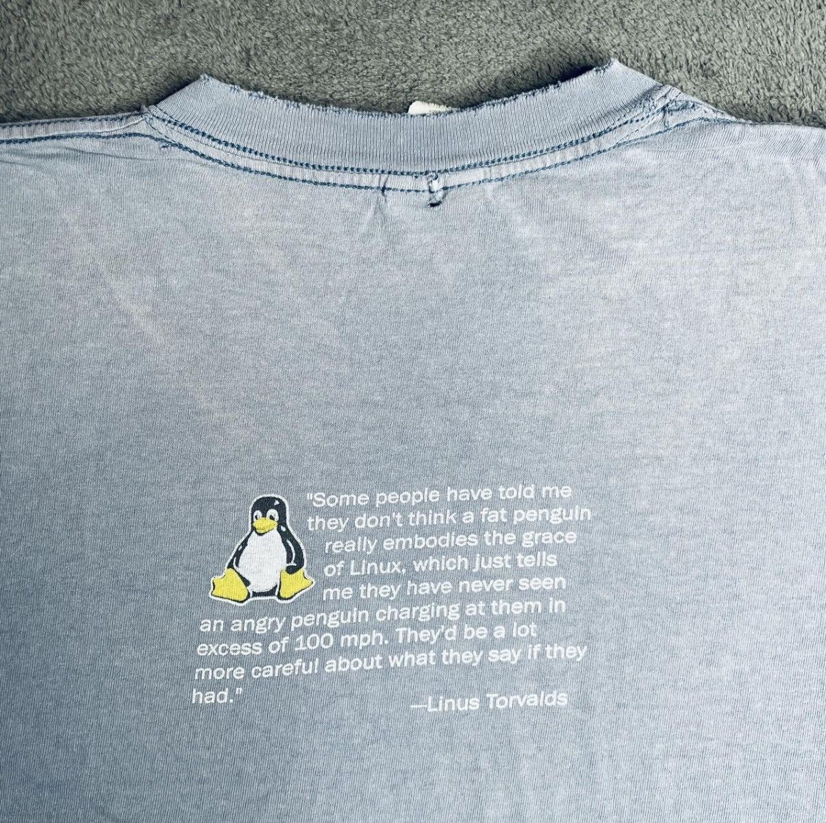 Gildan Sun Faded Vintage Linux Penguin Tee Size US XL / EU 56 / 4 - 1 Thumbnail