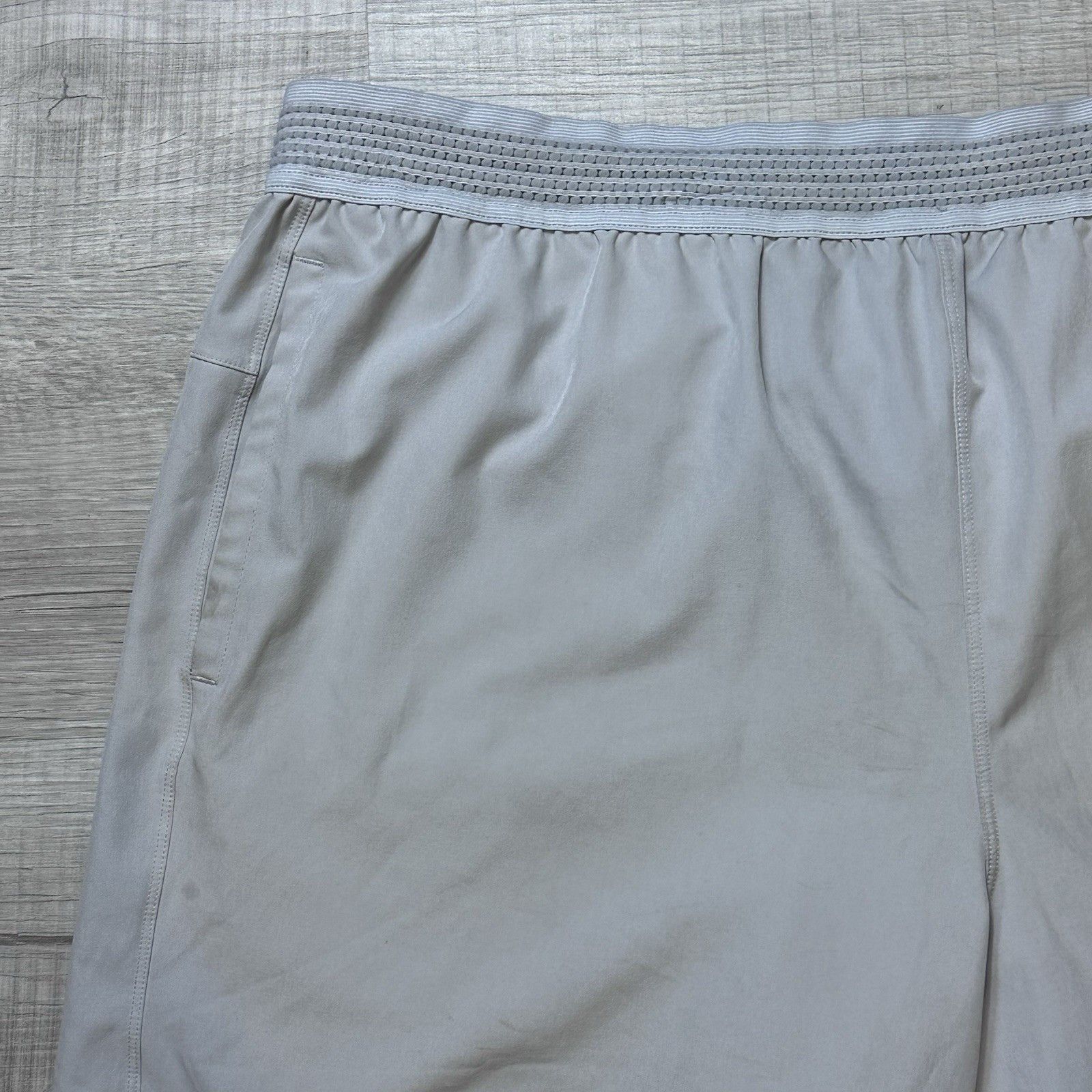 Fabletics Fabletics Fundamental Shorts Mens Large Athletic Gray Lined Size US 34 / EU 50 - 5 Thumbnail