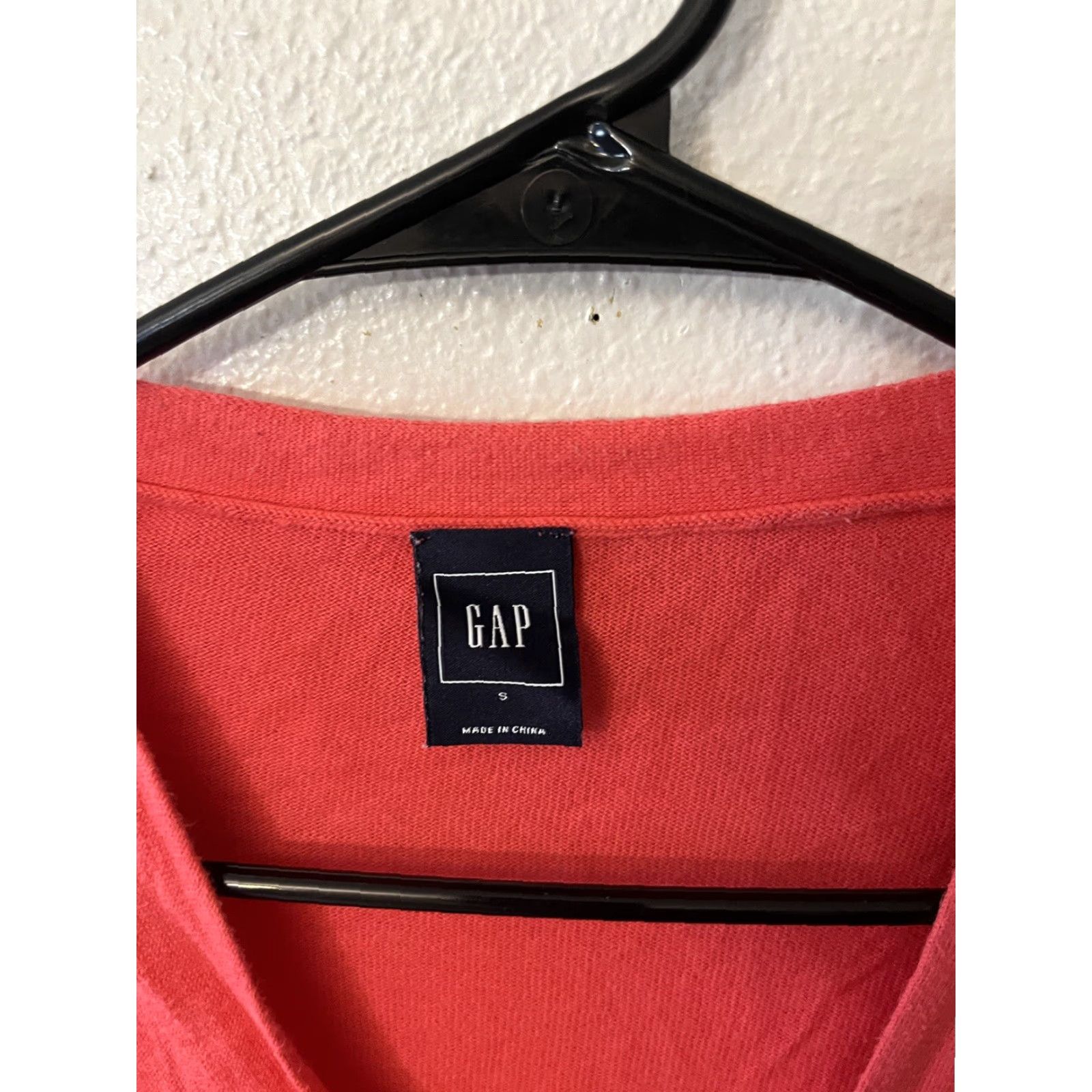 Gap Gap Cardigan Women Size Small Pink Long Sleeve Knit Sweater with Pockets Classic Size S / US 4 / IT 40 - 2 Thumbnail