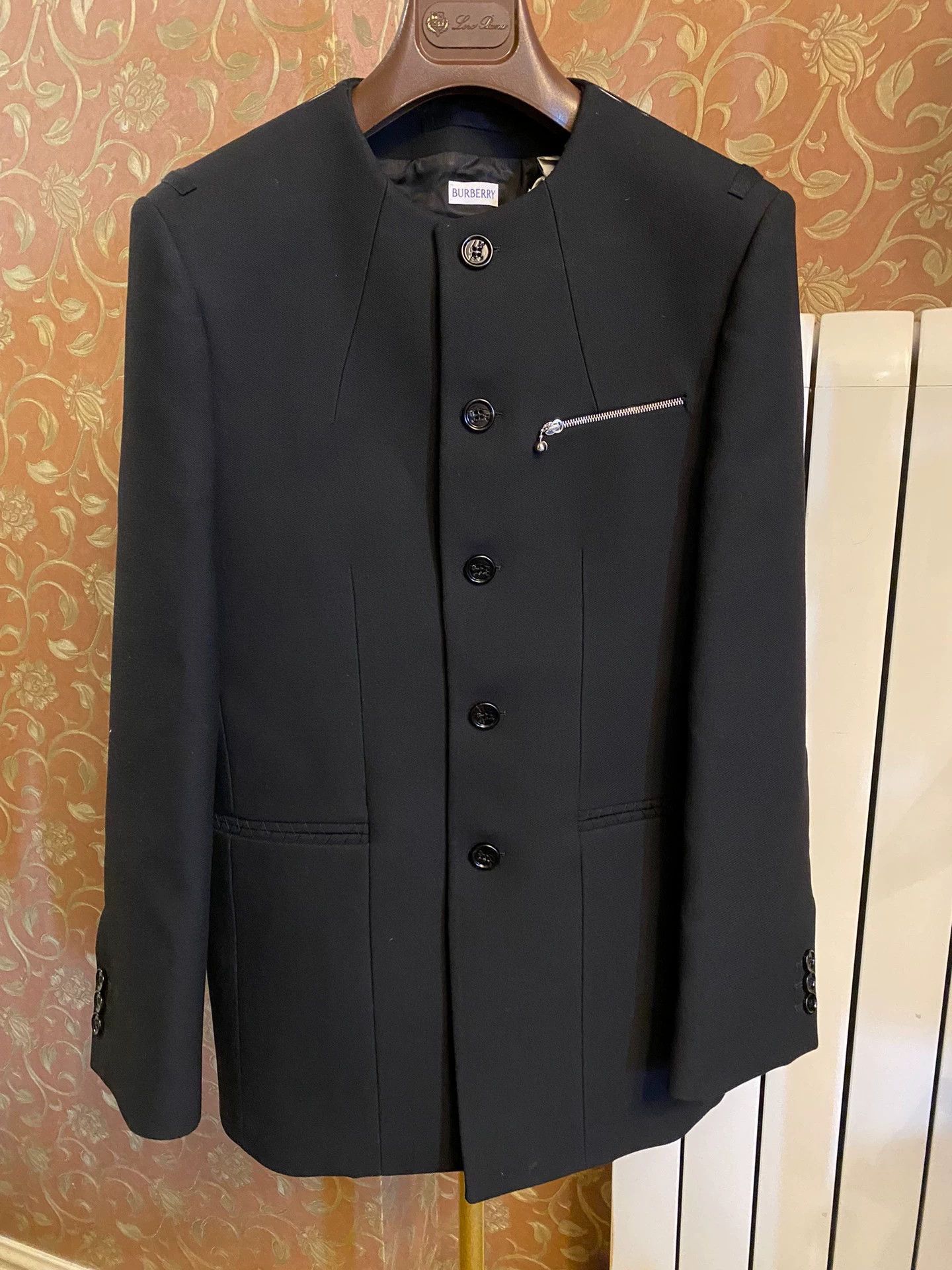Burberry Black Button-Front Jacket with Zip Pocket Size US M / EU 48-50 / 2 - 1 Thumbnail