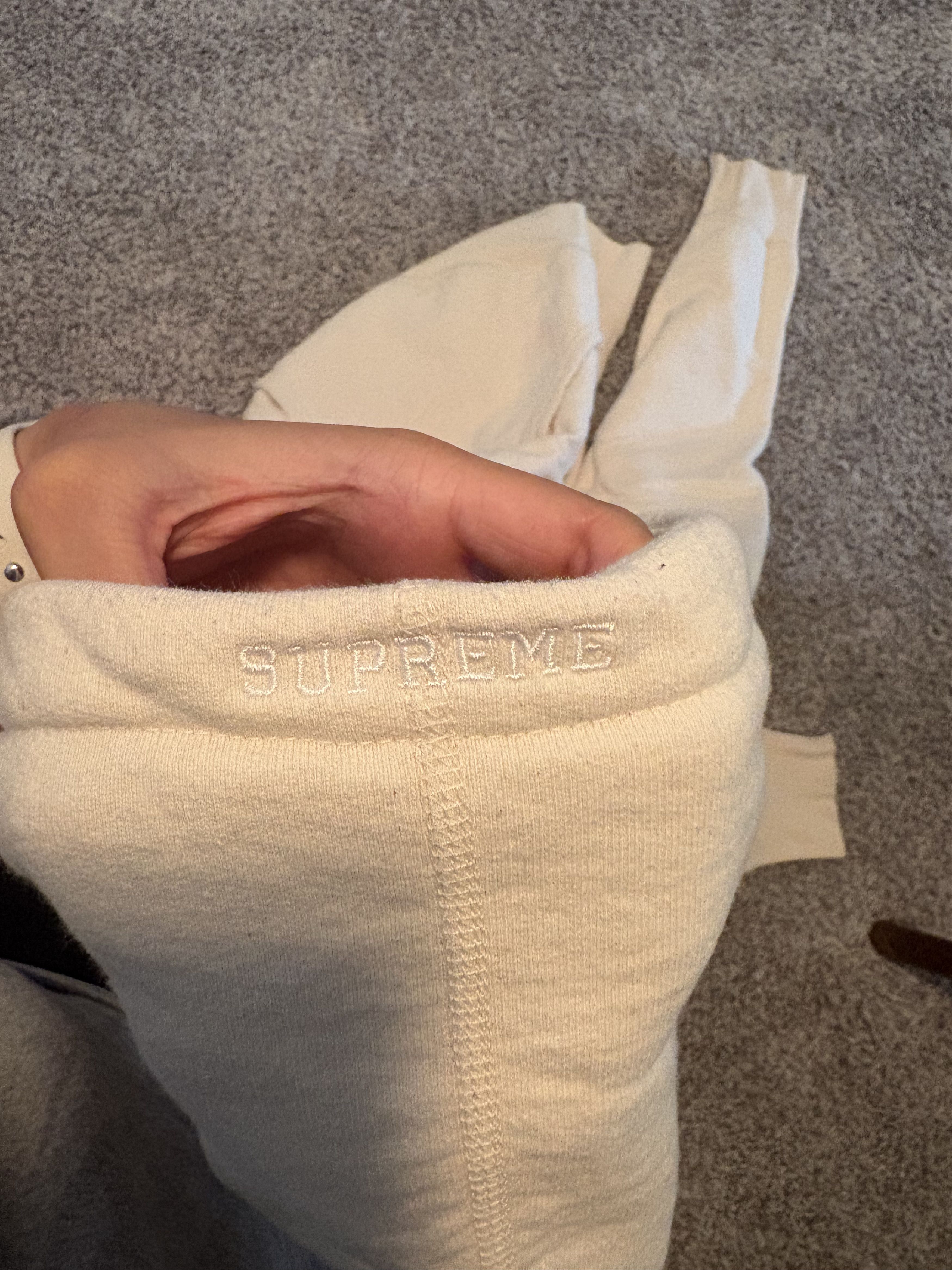 Supreme Supreme Delta Logo Hoodie Size US M / EU 48-50 / 2 - 3 Thumbnail