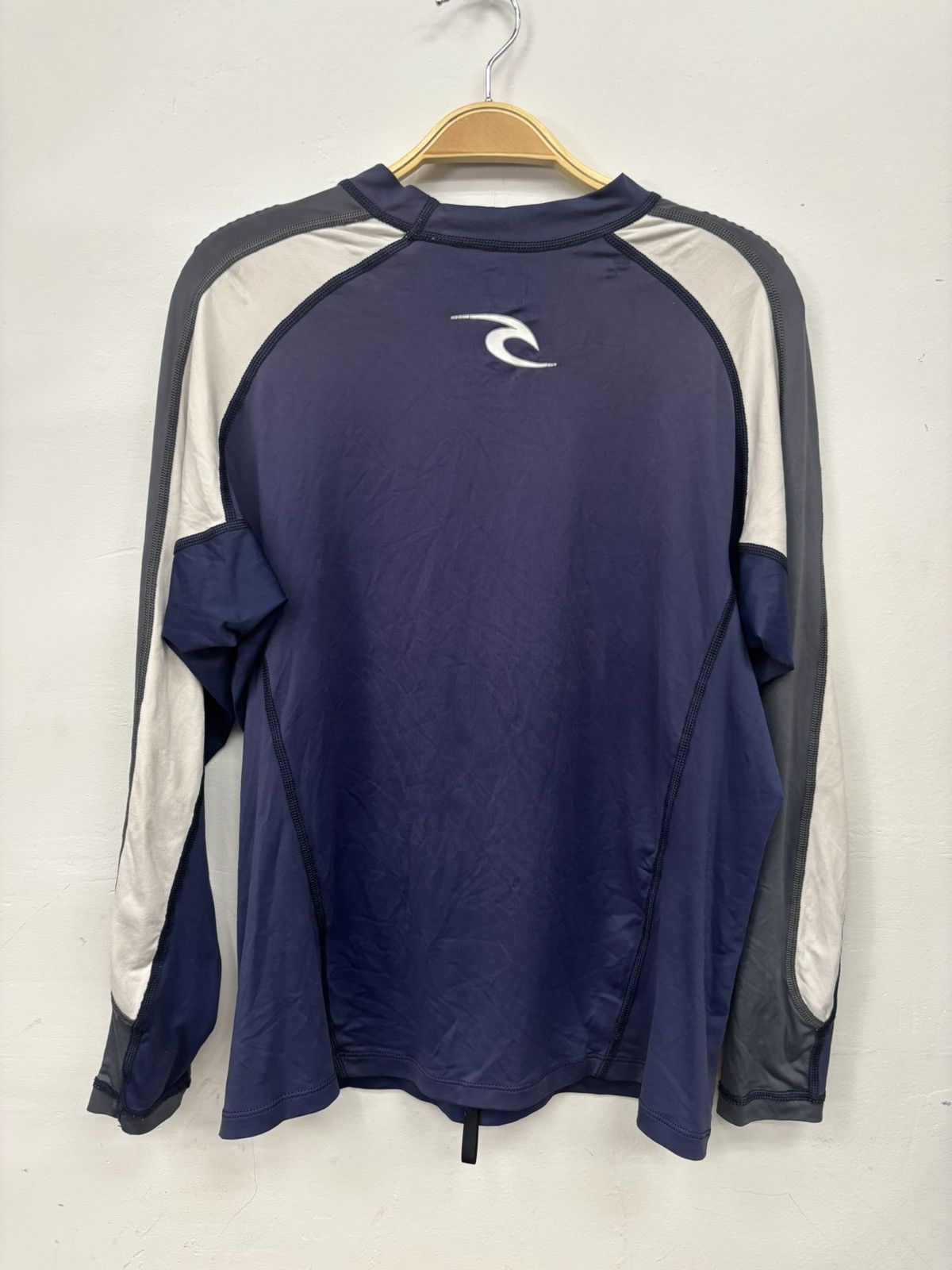 Rip Curl RIP CURL long sleeve with unique sun fade Size US XXL / EU 58 / 5 - 2 Thumbnail