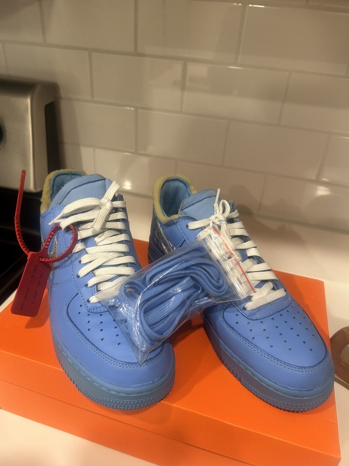 Nike × Off-White Off White Air Force 1 MCA University Blue Size US 7.5 / EU 40-41 - 12 Thumbnail
