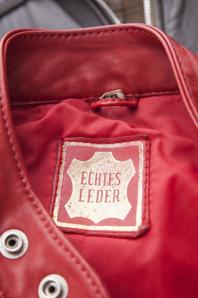 Vintage 1990's red leather biker jacket Size US S / EU 44-46 / 1 - 7 Thumbnail