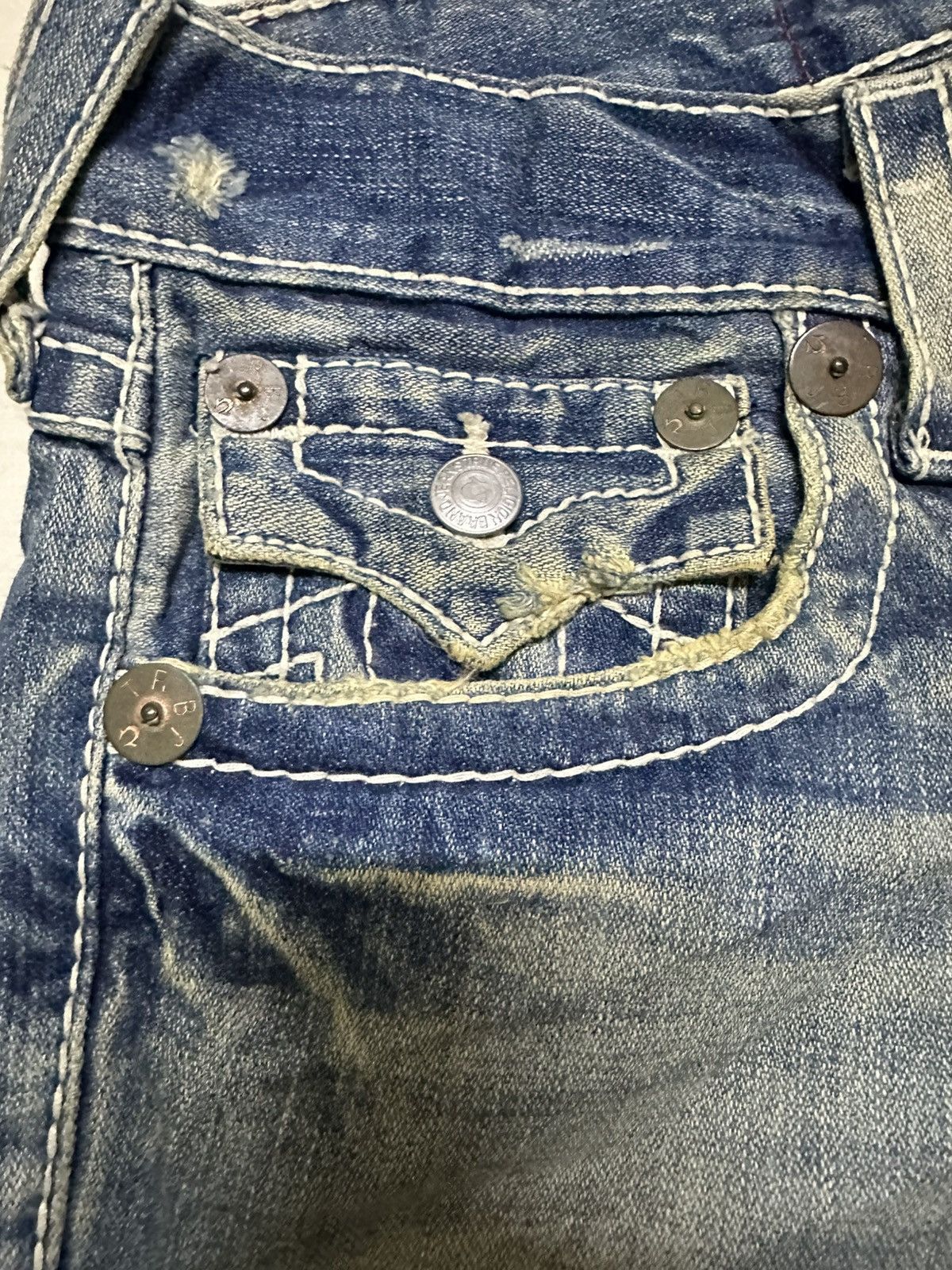 True Religion True religion flair distressed jeans low rinse Size US 33 - 6 Thumbnail