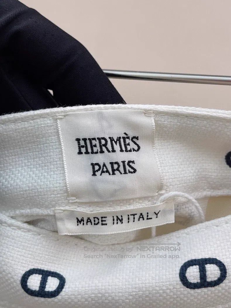 Hermes Hermes White pig nose short skirt Size 42" / US 20 - 3 Thumbnail
