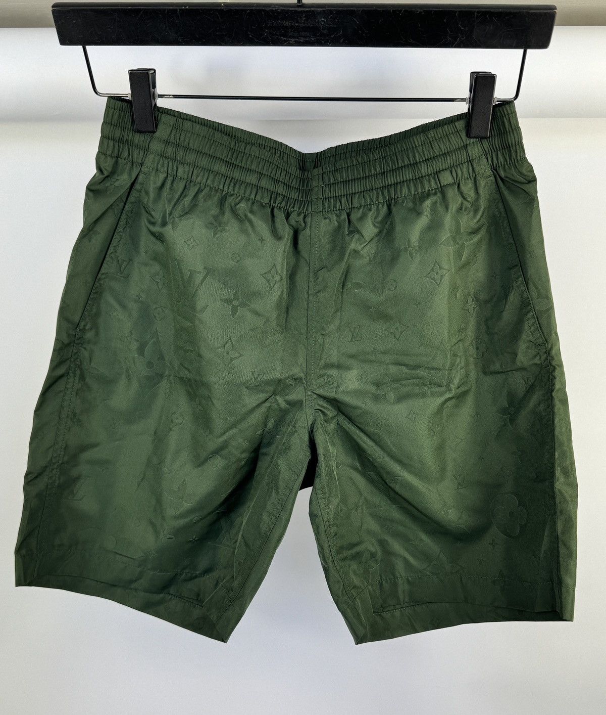 Louis Vuitton MONOGRAM PRINT SWIMSHORTS Size US 29 - 1 Thumbnail