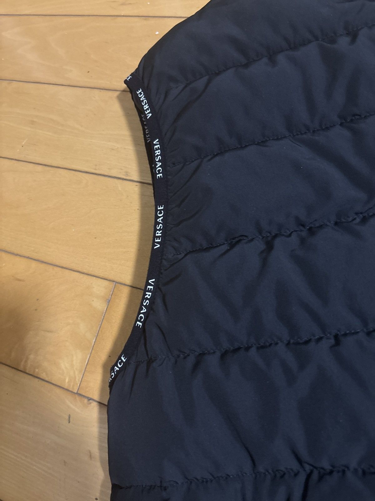 Versace Versace Puffer Vest Size US M / EU 48-50 / 2 - 4 Thumbnail