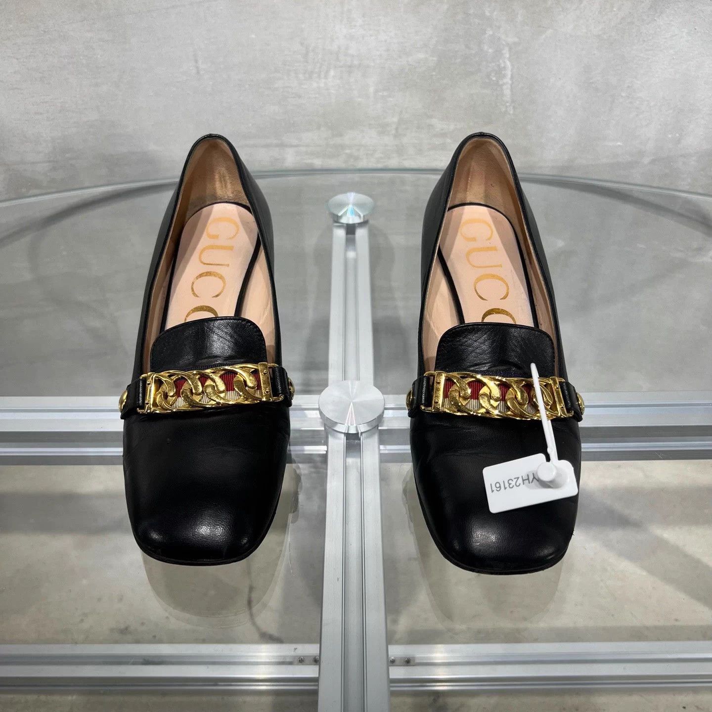 Gucci GUCCI black chain heeled shoes size 37 Size US 6 / IT 36 - 1 Thumbnail