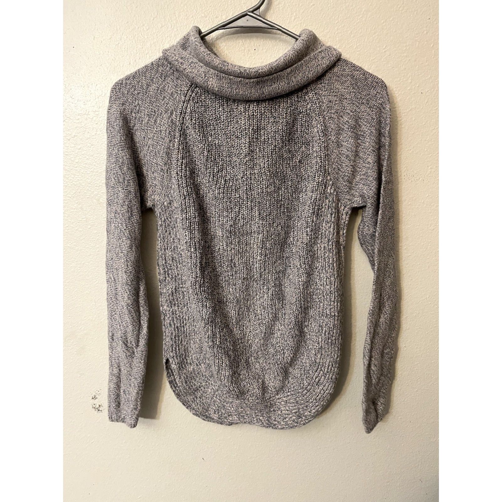 Loft LOFT Gray Women Long Sleeve Tunic Sweater XS Cowl Neck Knit Solid Size XS / US 0-2 / IT 36-38 - 2 Thumbnail