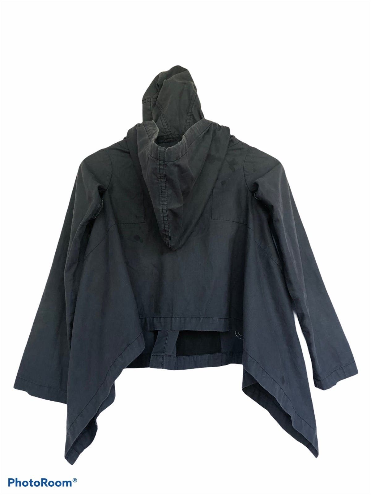 CDG by Comme des Garcons GD-B005 Comme des Garcon Poncho Cropped Jackets Size XS / US 0-2 / IT 36-38 - 2 Thumbnail