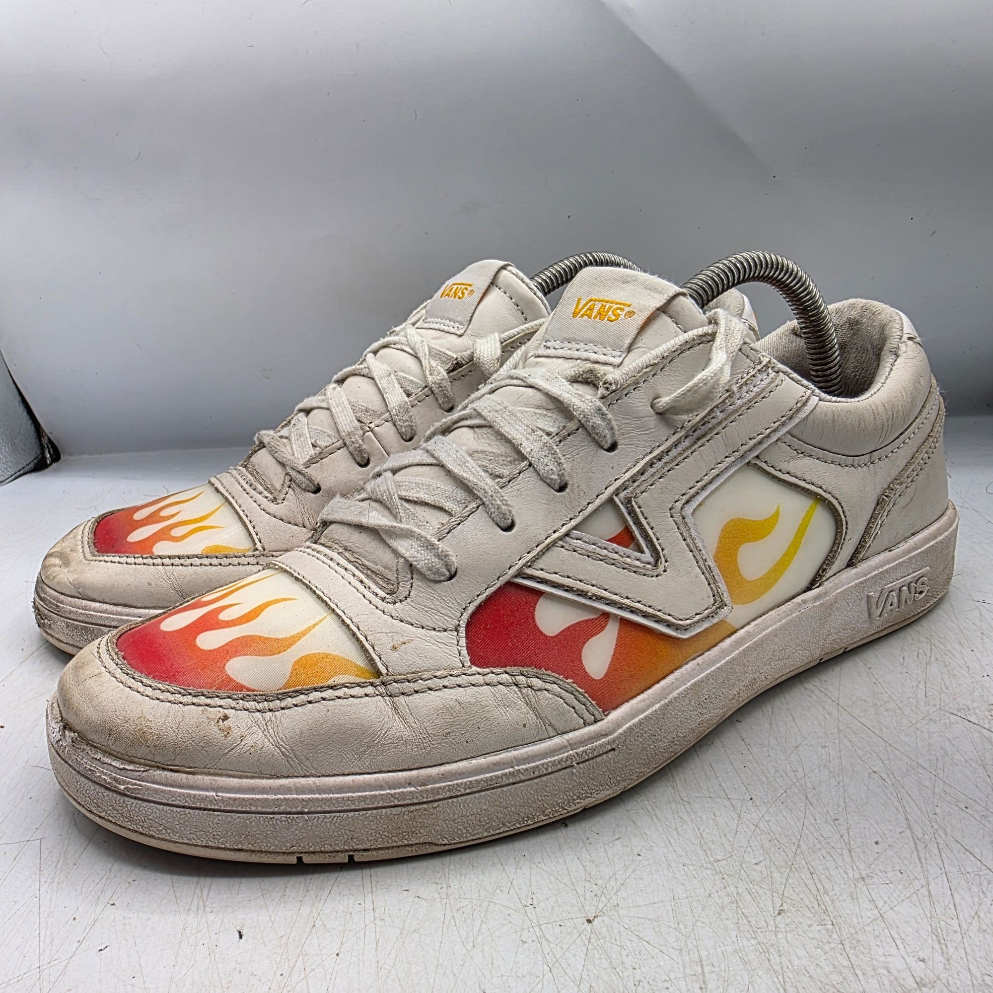 Vans vans lowland cc true white flames mens 9.5 White Red Sneaker Size US 9.5 / EU 42-43 - 4 Thumbnail