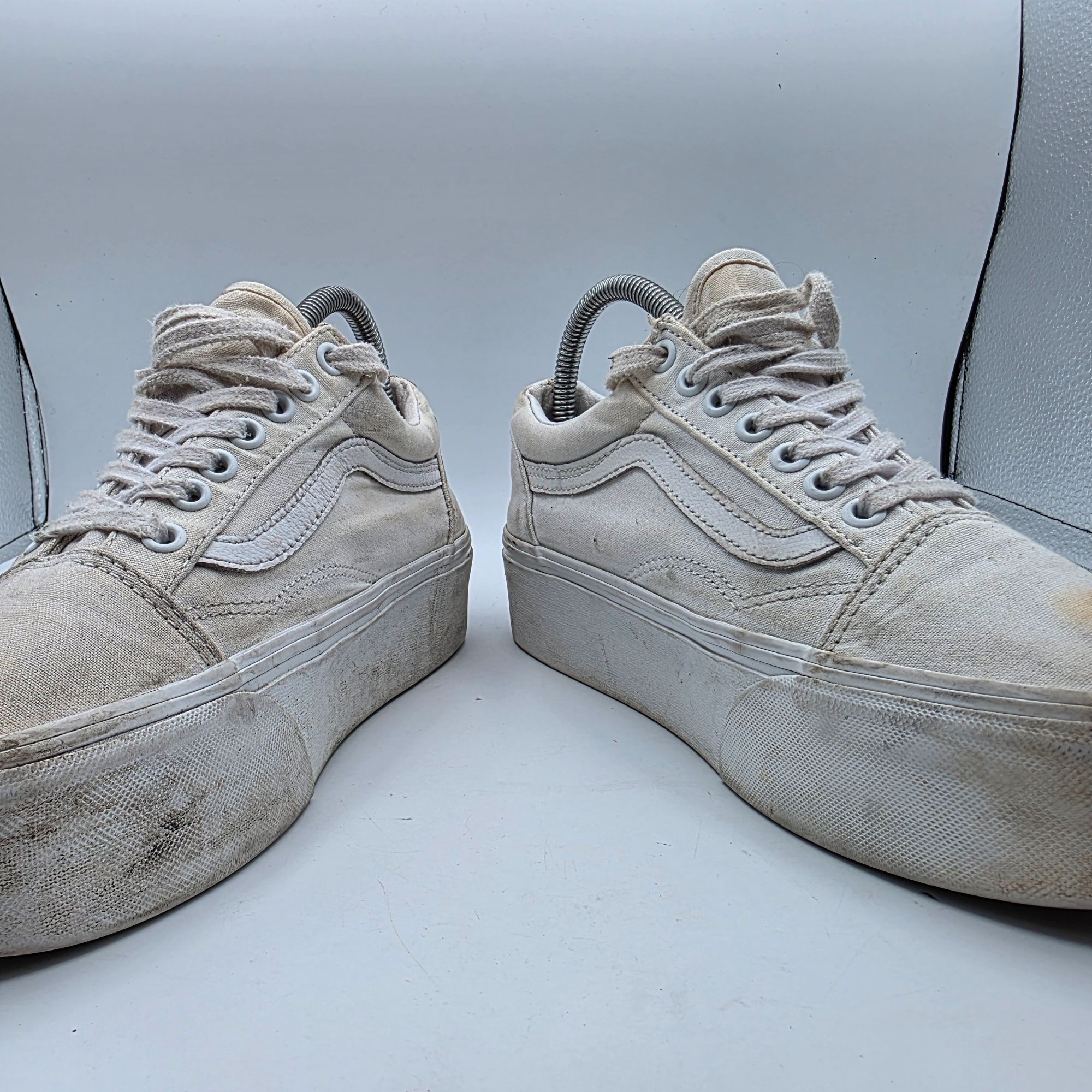 Vans Vans Old Skool Platform Womens Size 8.5 Triple White Athleti Size US 8.5 / IT 38.5 - 2 Thumbnail
