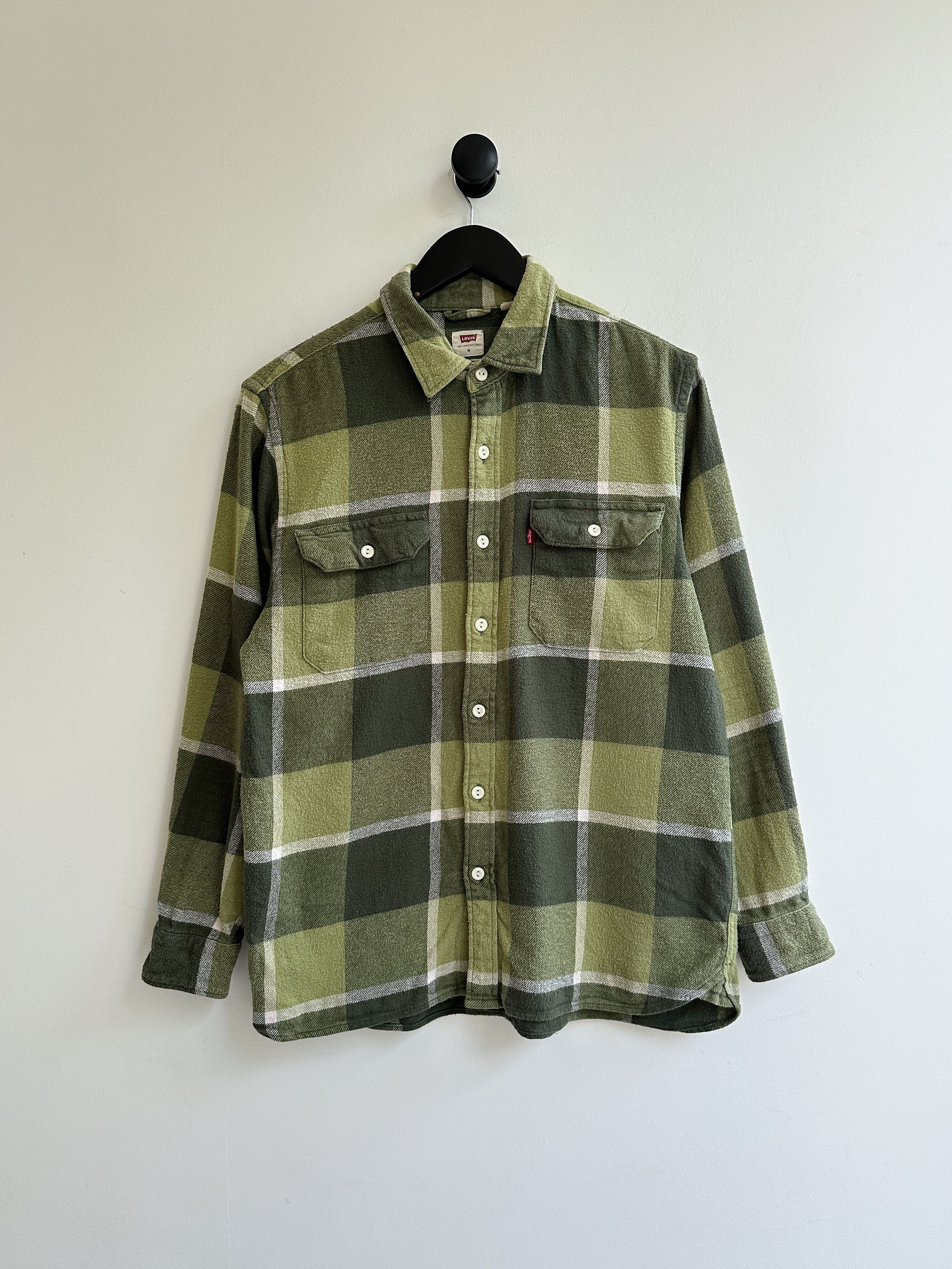 Levi's Levi's Check Green Flannel Shirt Size US M / EU 48-50 / 2 - 1 Thumbnail