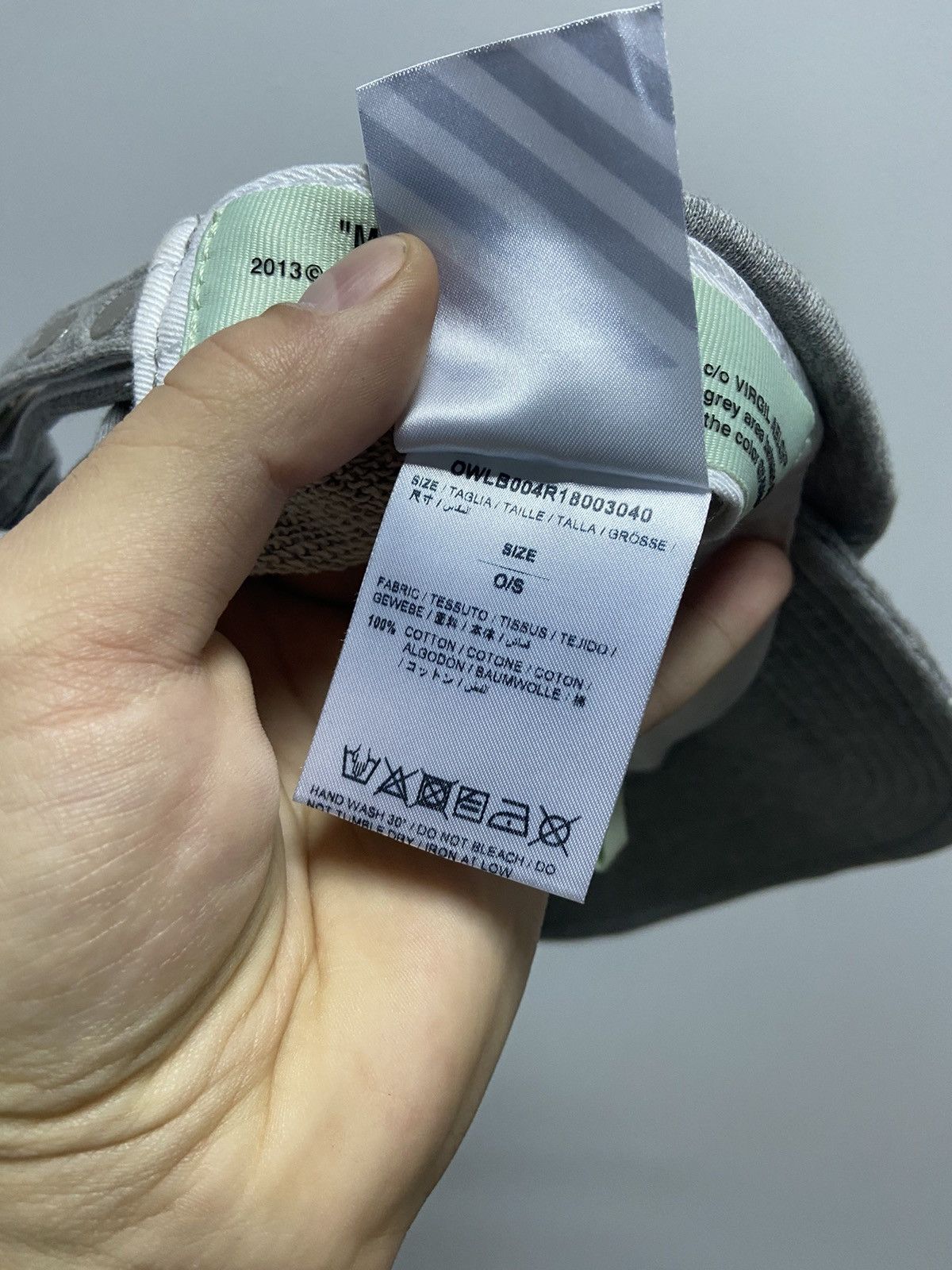 Off-White Off white "woman" cap 5 panel SnapBack big logo Size ONE SIZE - 10 Thumbnail