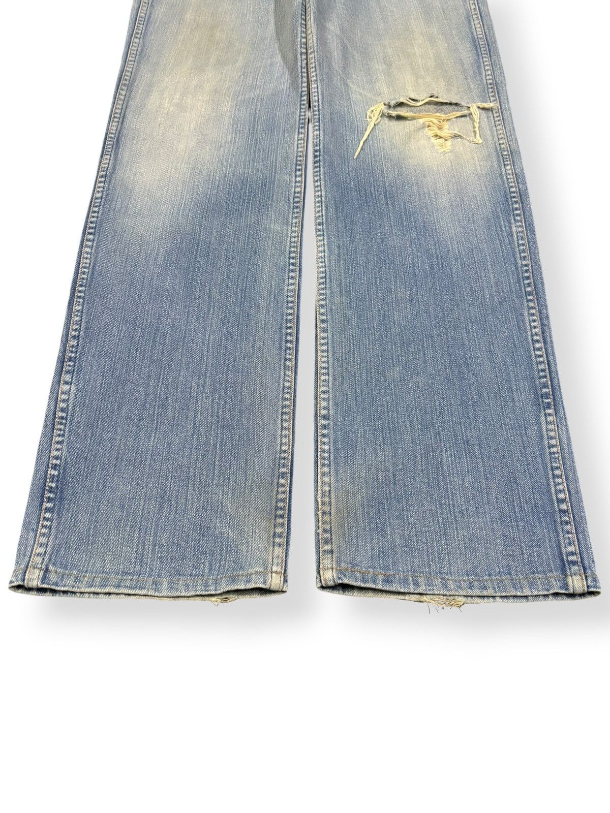 Wrangler Vintage Y2K Wrangler Blue Wash Faded Distressed Jeans Size US 34 / EU 50 - 5 Thumbnail