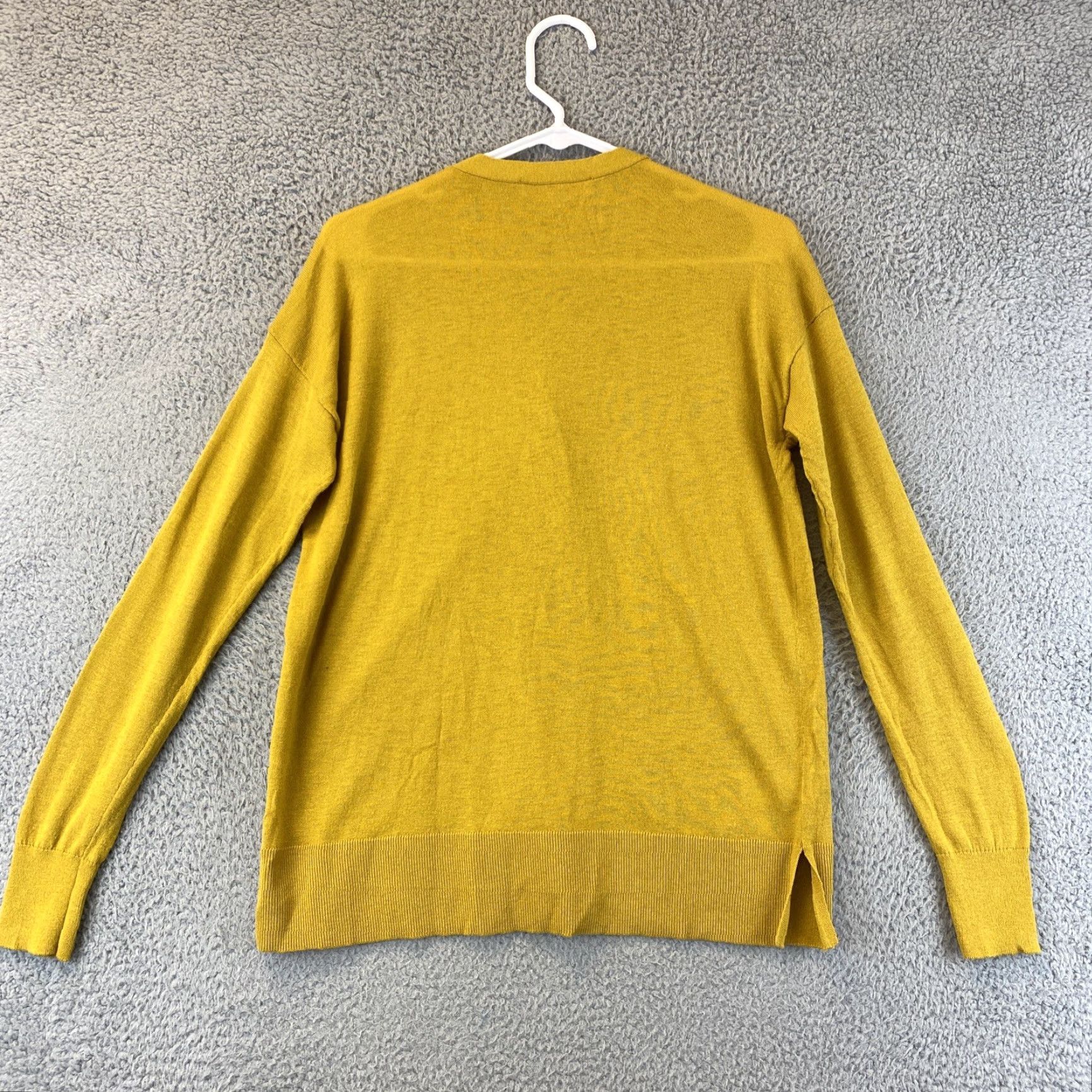 Ann Taylor Ann Taylor Loft Loft Size S Olive Button Down Long Sleeve Women's Light Sweater 72-9 / Velvet?ن Size S / US 4 / IT 40 - 7 Thumbnail