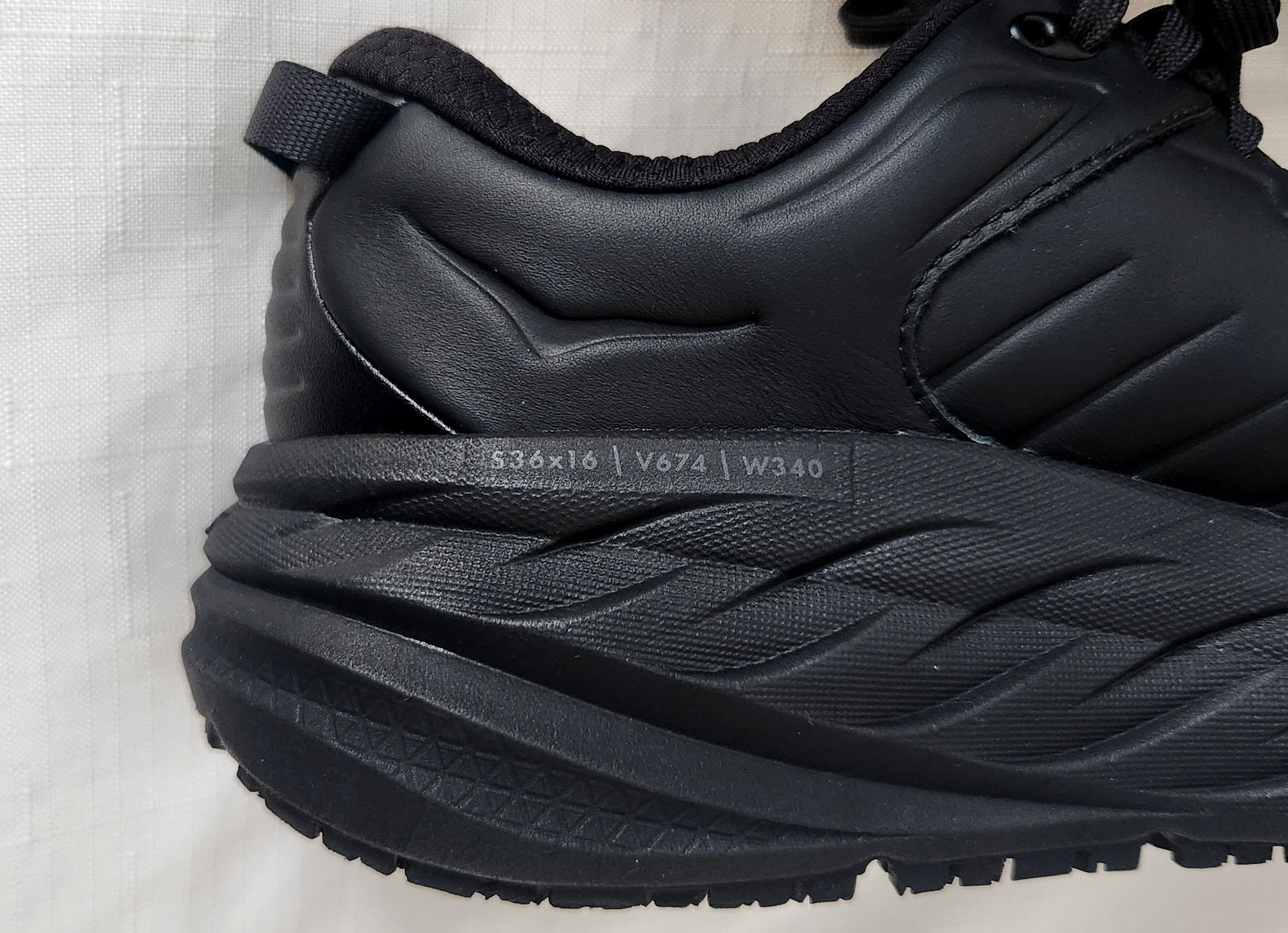 Hoka Hoka One Women's Bondi SR 1110521 BBLC Triple Black SZ 10 Size US 10 / IT 40 - 11 Thumbnail