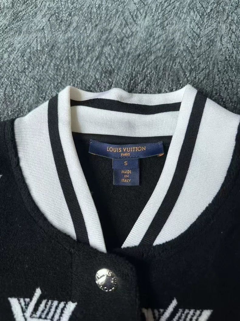 Louis Vuitton Louis Vuitton Baseball short sleeve shirt Size S / US 4 / IT 40 - 4 Thumbnail