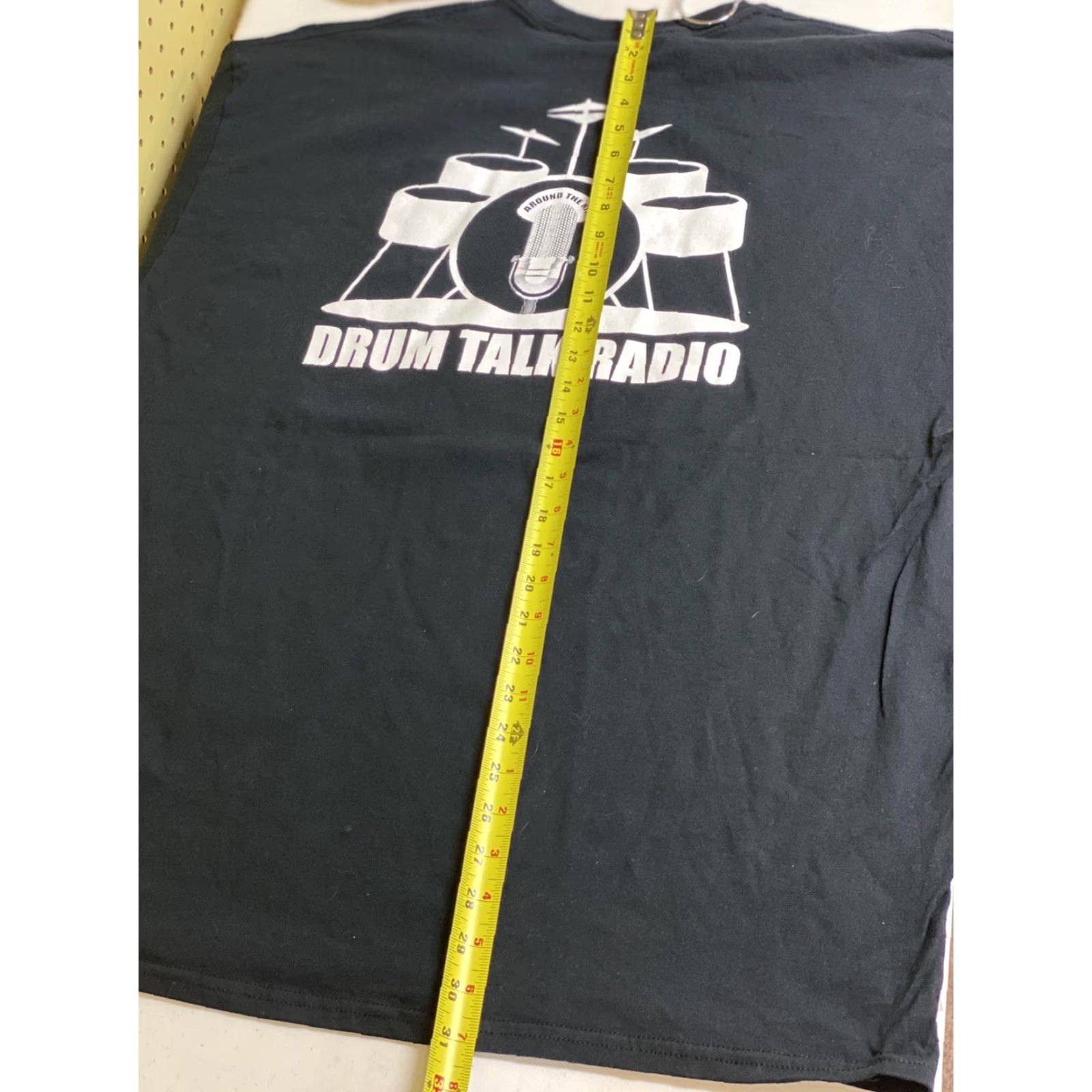 Vintage RADIO Mens T-Shirt Black Short Sleeve 2XL Crew Neck Drum Talk Around The Kit Mens Size US 39 - 7 Thumbnail