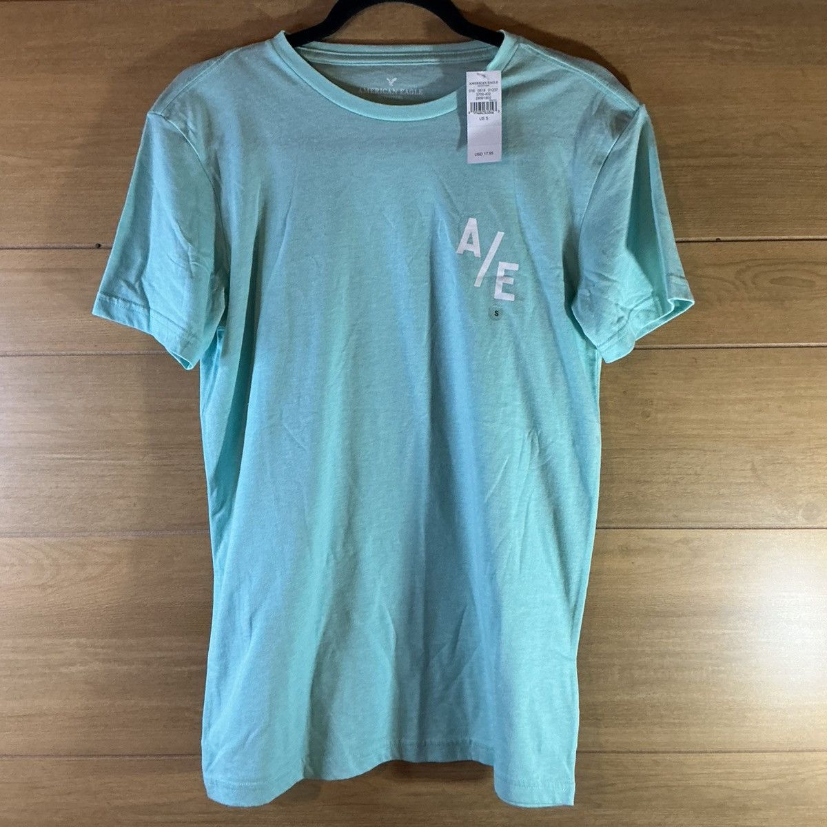 American Eagle Outfitters American Eagle Outfitters Men’s Small Mint NWT Tee Size US S / EU 44-46 / 1 - 1 Thumbnail
