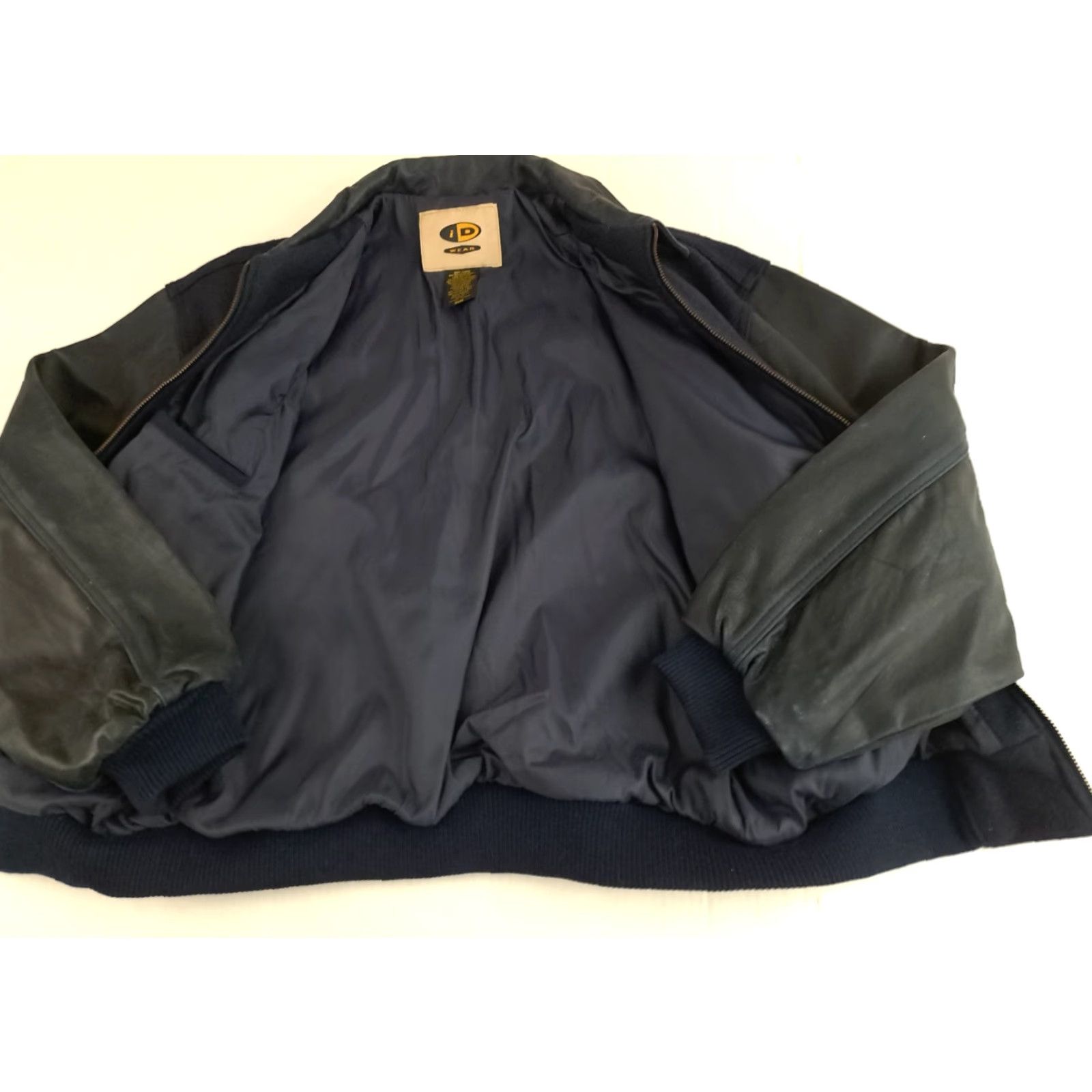 Vintage VINTAGE ID wear Jacket Varsity Bomber Unisex Adults Wool Blue Snap Button Embroidered Logo Cars Racing 26in long 23in pit to pit Size US M / EU 48-50 / 2 - 3 Thumbnail