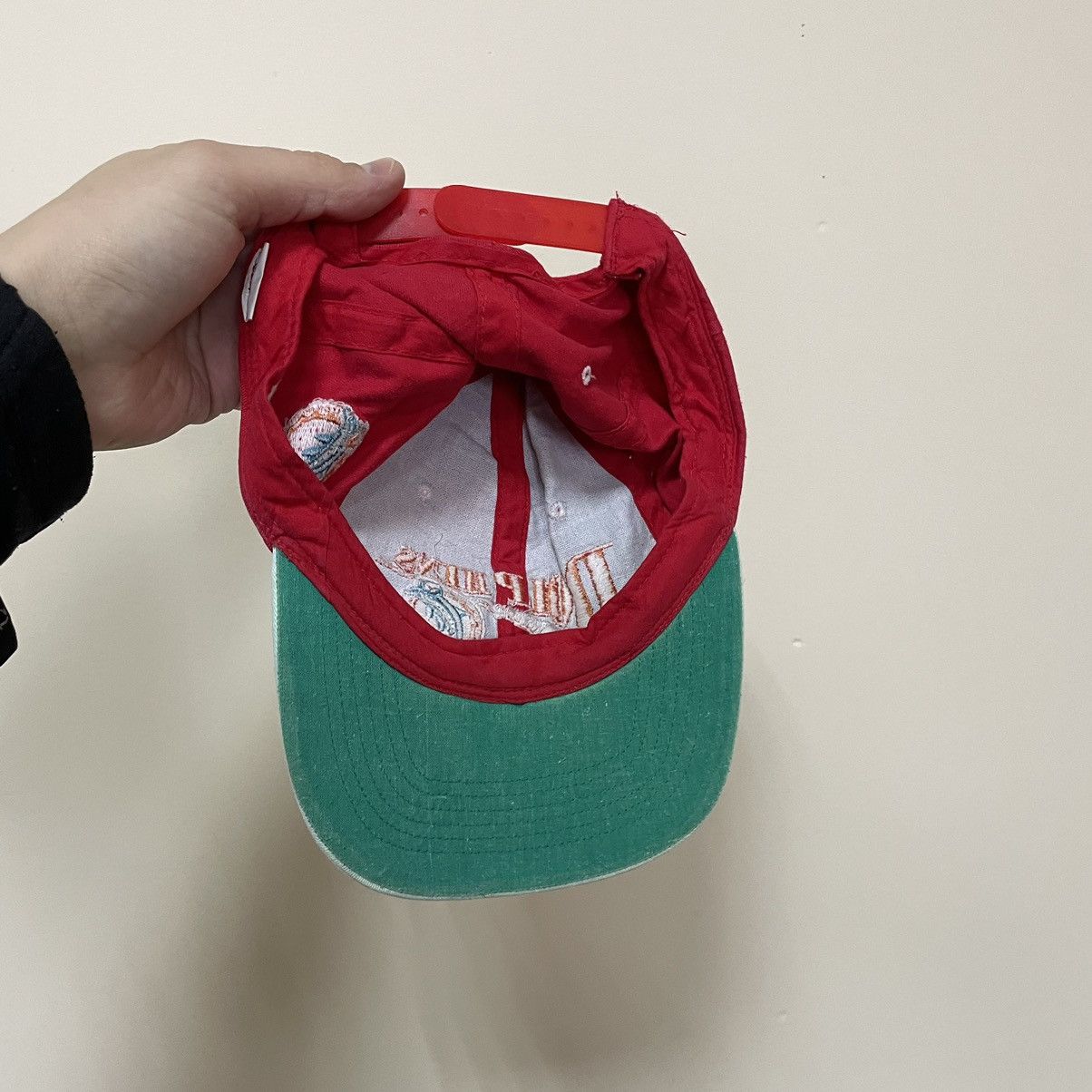 NFL × Vintage 80s 90s red Vintage 1993 Miami Dolphins NFL hat Snapback Cap Size ONE SIZE - 5 Thumbnail