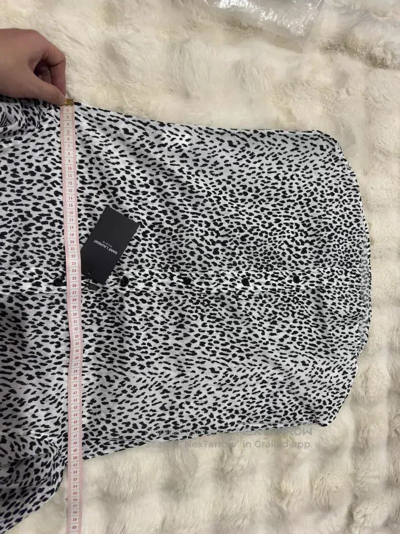 Saint Laurent Paris Saint Laurent Paris Size 37 White Leopard Print Men's Shir Size US XS / EU 42 / 0 - 7 Thumbnail