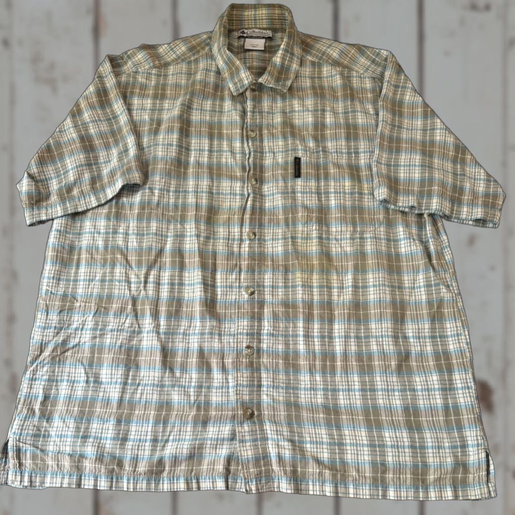 Vintage Columbia Shirt Men XL Blue Gray Plaid Short Sleeve Button Down Size US XL / EU 56 / 4 - 1 Thumbnail