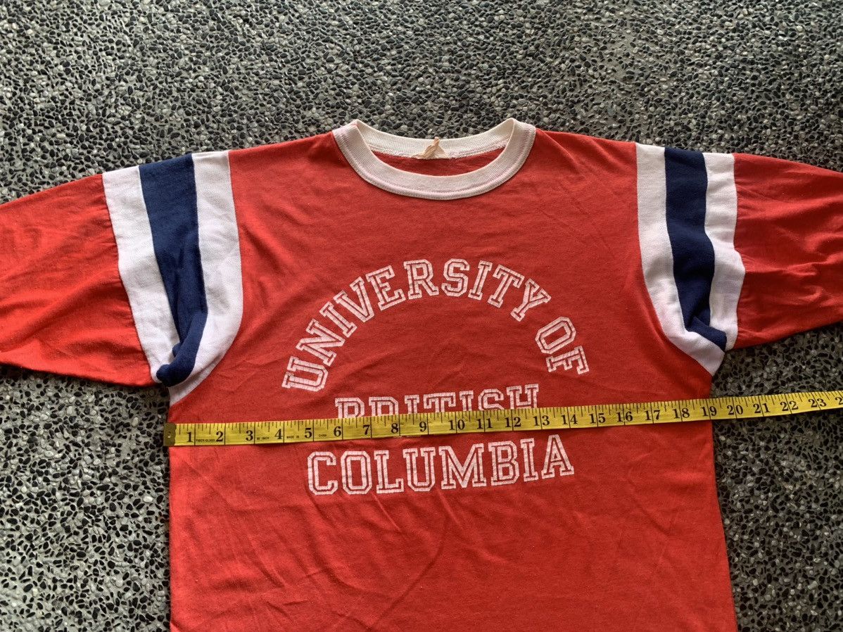 Vintage Vintage 80s University Of British Columbia T shirt Size US M / EU 48-50 / 2 - 7 Thumbnail