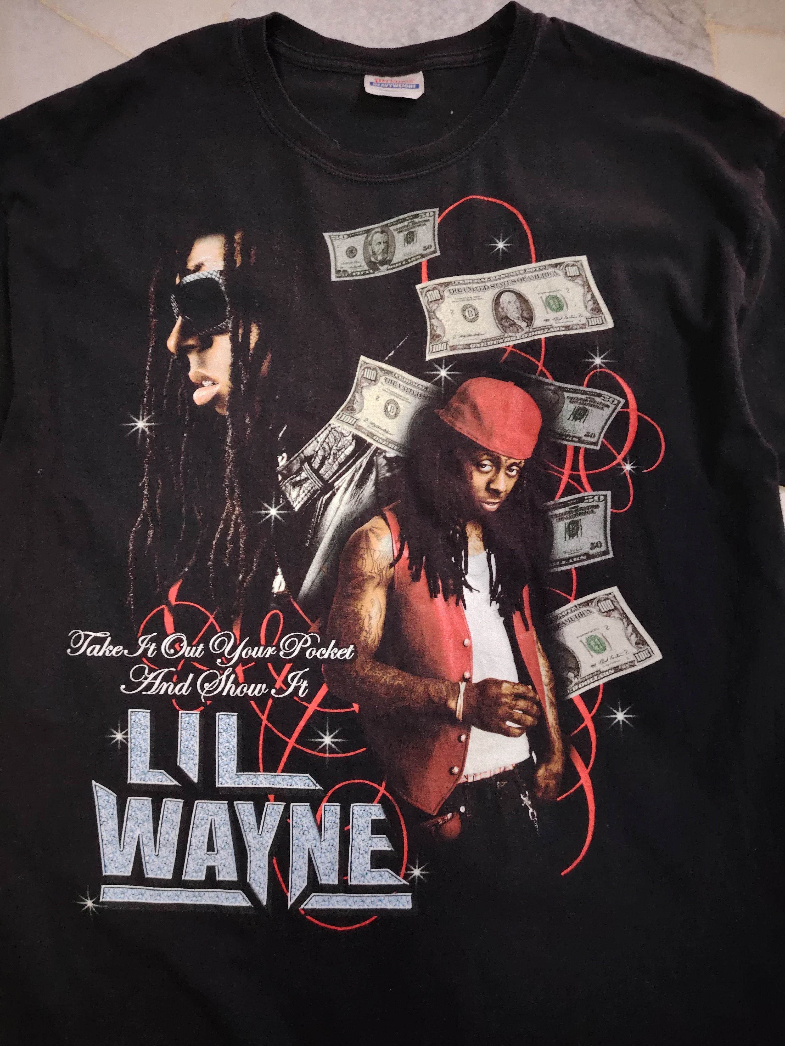 Vintage Vintage Lil Wayne Take It Out Your Pocket T-shirt Size US L / EU 52-54 / 3 - 2 Thumbnail