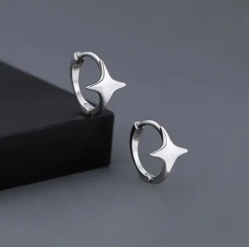 Jewelry Silver Color Star Hoops Earrings Size ONE SIZE - 8 Thumbnail