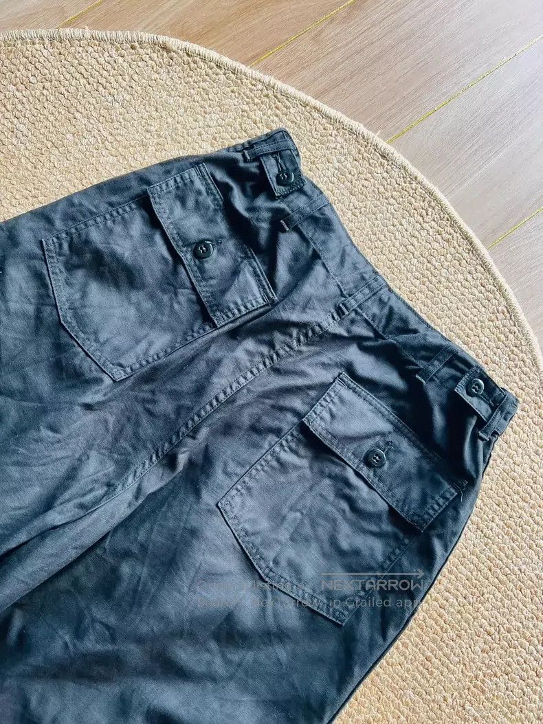 Needles Needles size S Butterfly silhouette slacks Size US 36 / EU 52 - 7 Thumbnail