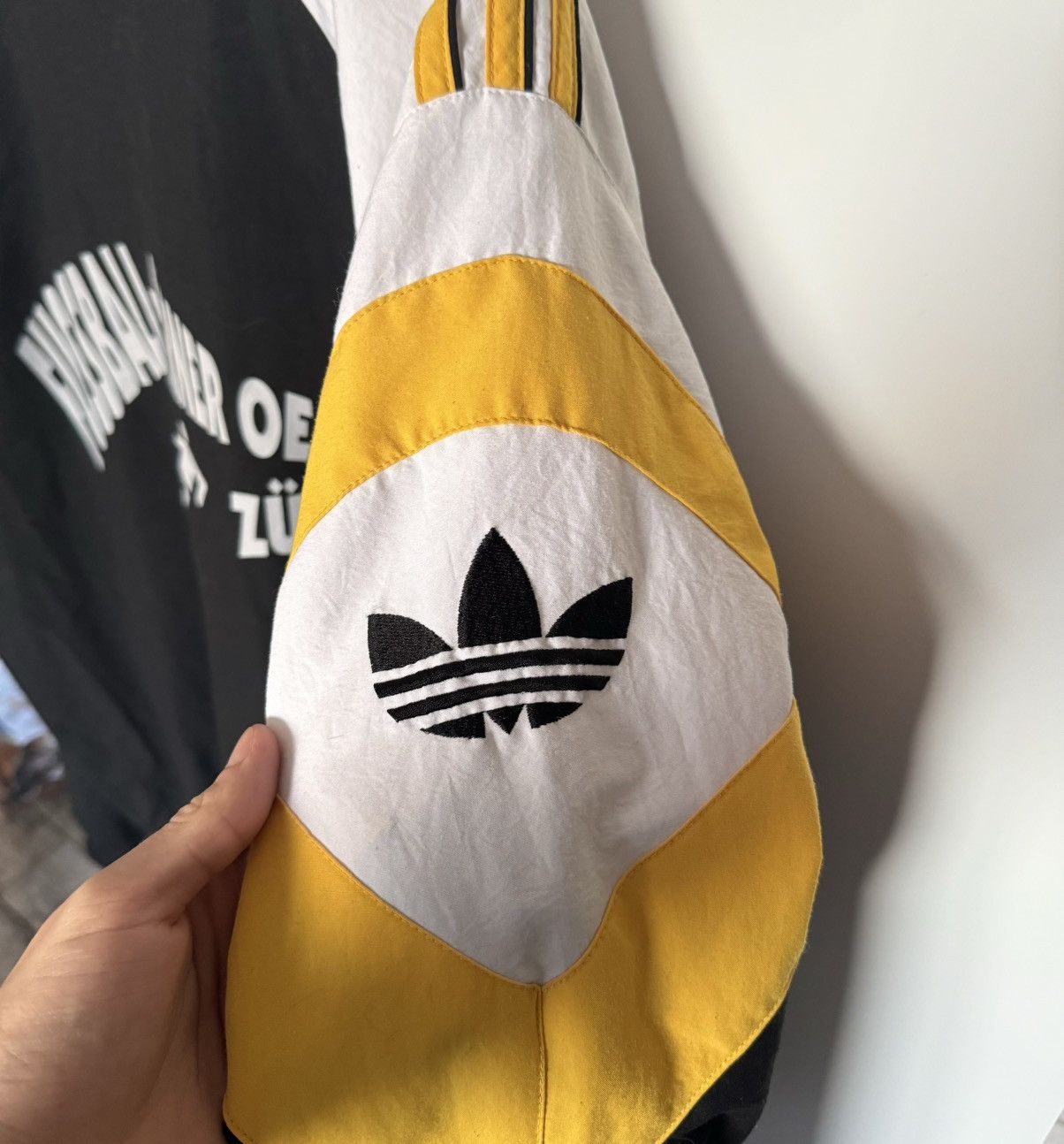 Adidas × Vintage Vintage 90s Adidas Track Jacket Size US L / EU 52-54 / 3 - 9 Thumbnail
