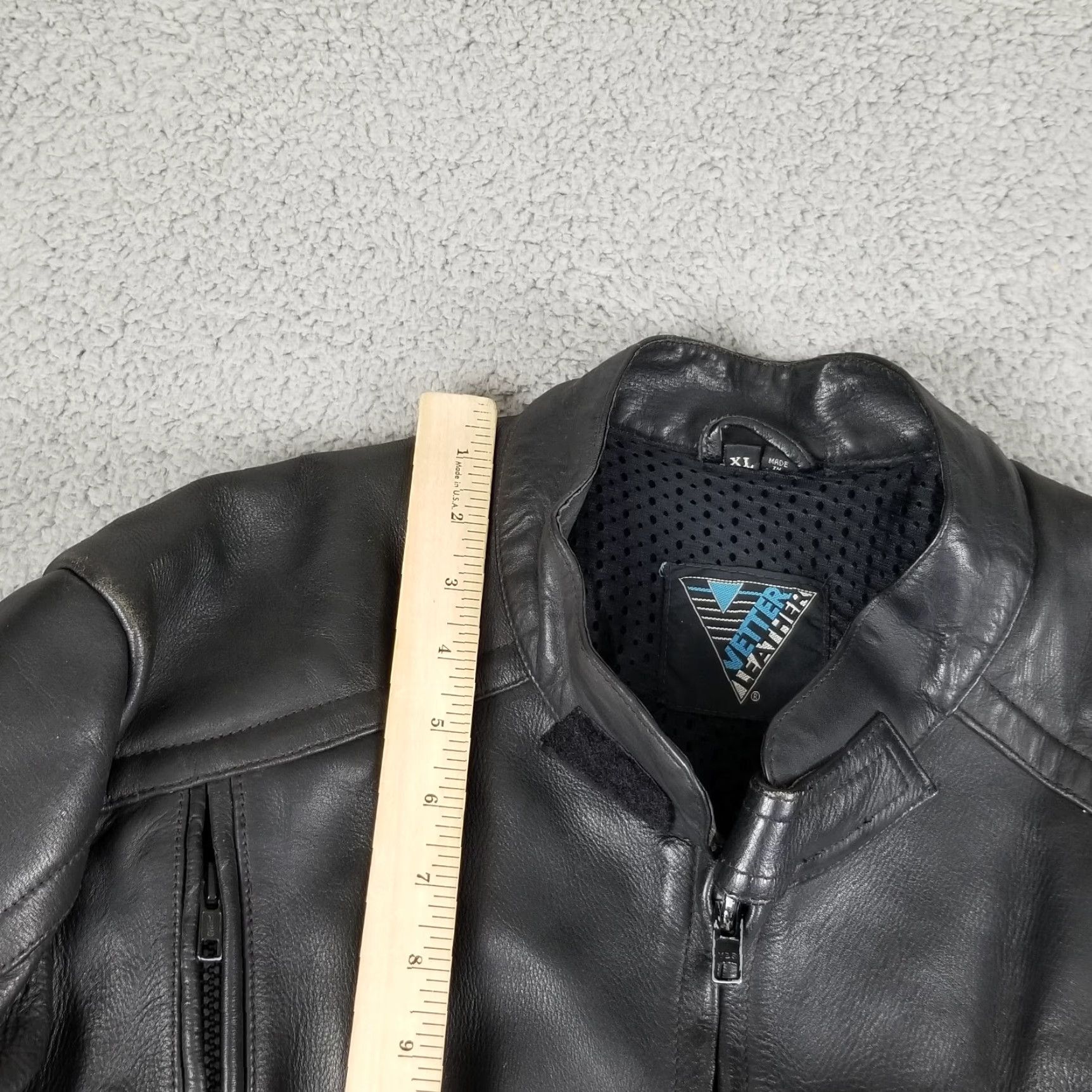 Vintage VTG Vetter Leather Motorcycle Jacket Men XL Cafe Racer Black Zip Cuff Aug. 1993 Size US XL / EU 56 / 4 - 3 Thumbnail