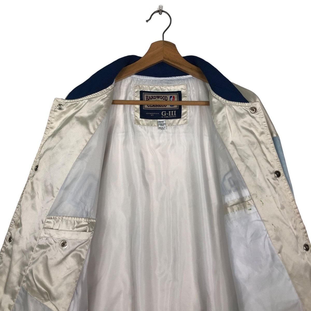 NBA 🔥VINTAGE BOMBER JACKET LAKERS SPELL OUT HARDWOOD CLASSIC Size US XL / EU 56 / 4 - 14 Thumbnail