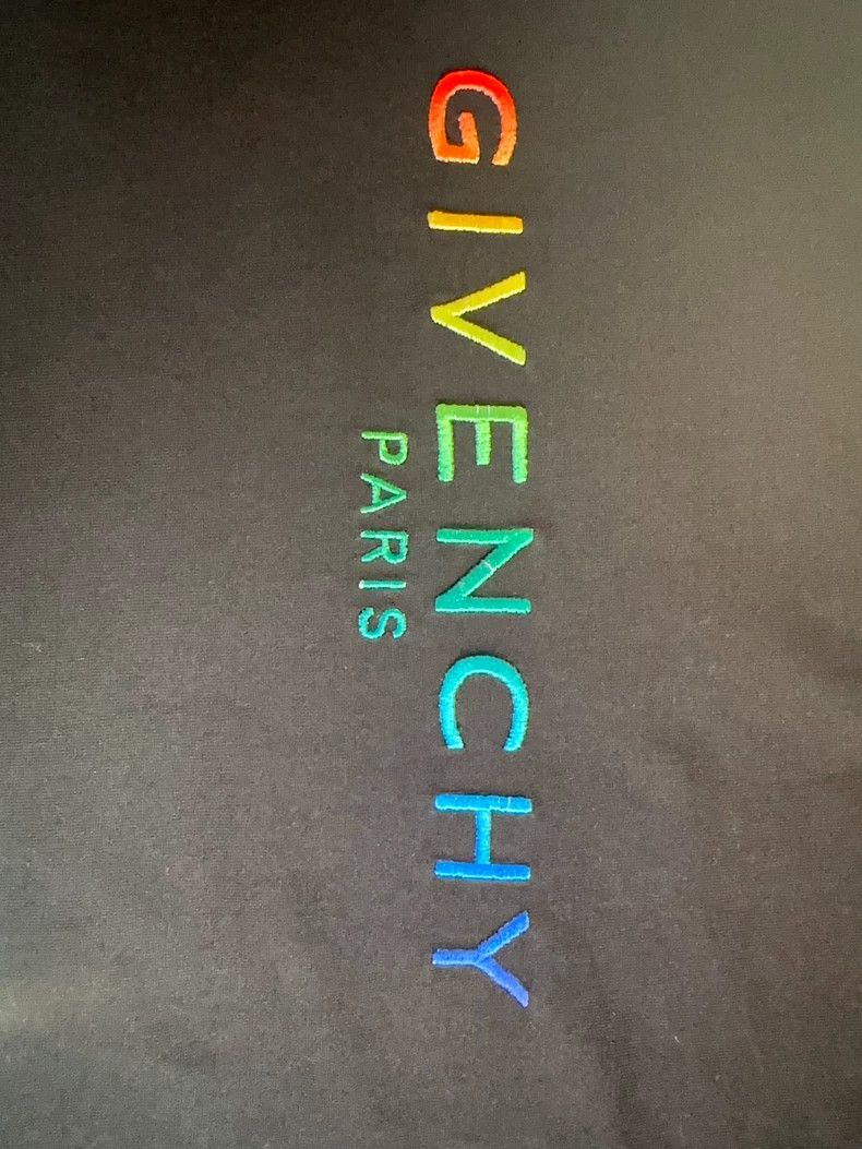 Givenchy Givenchy Women's Short T-Shirt Size US XS / EU 42 / 0 - 8 Thumbnail