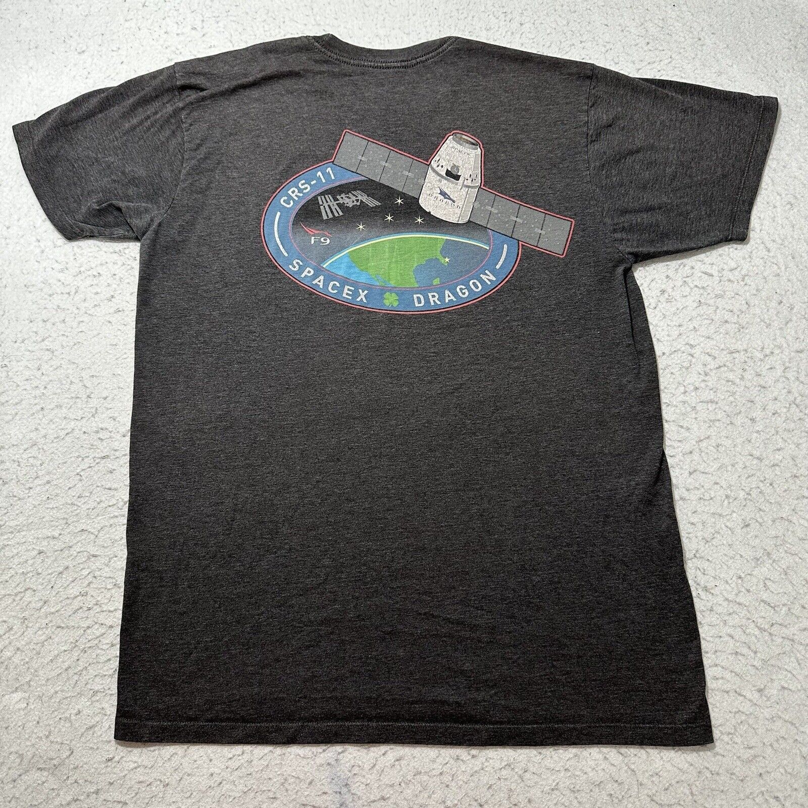 Other SpaceX Large Dragon CRS-11 Graphic T Shirt Elon Musk 2017 Size US L / EU 52-54 / 3 - 1 Thumbnail