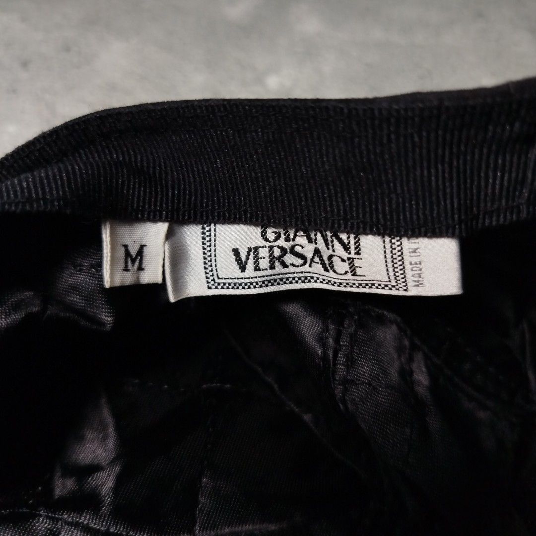 Versace Gianni Versace Black Suede Medusa Hat Size ONE SIZE - 10 Thumbnail