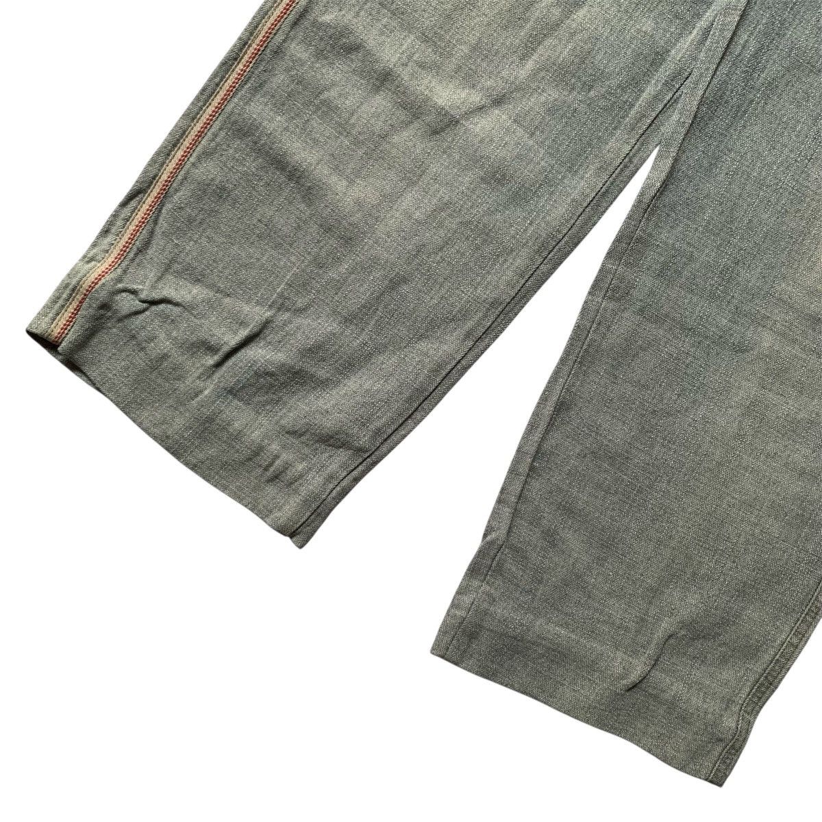 Emporio Armani wide-leg with a distinct colored piping detail down the side Size US 32 / EU 48 - 2 Thumbnail