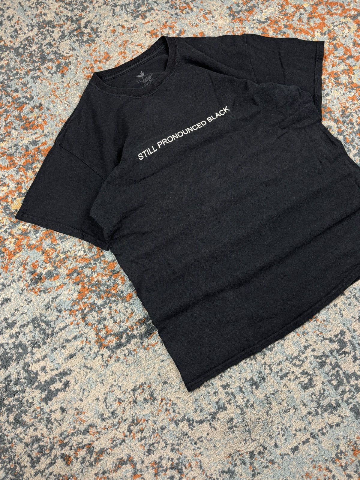 Rap Tees × Vintage Vintage 6lack still pronounced black merch graphic rap tee Size US L / EU 52-54 / 3 - 4 Thumbnail
