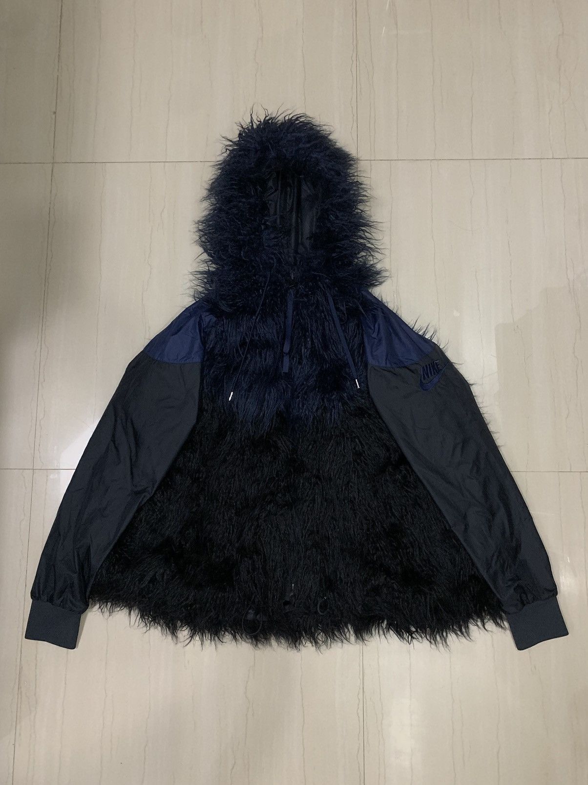Nike × Sacai NIKELAB x SACAI PLUSH WINDRUNNER JACKET Size XS / US 0-2 / IT 36-38 - 2 Thumbnail
