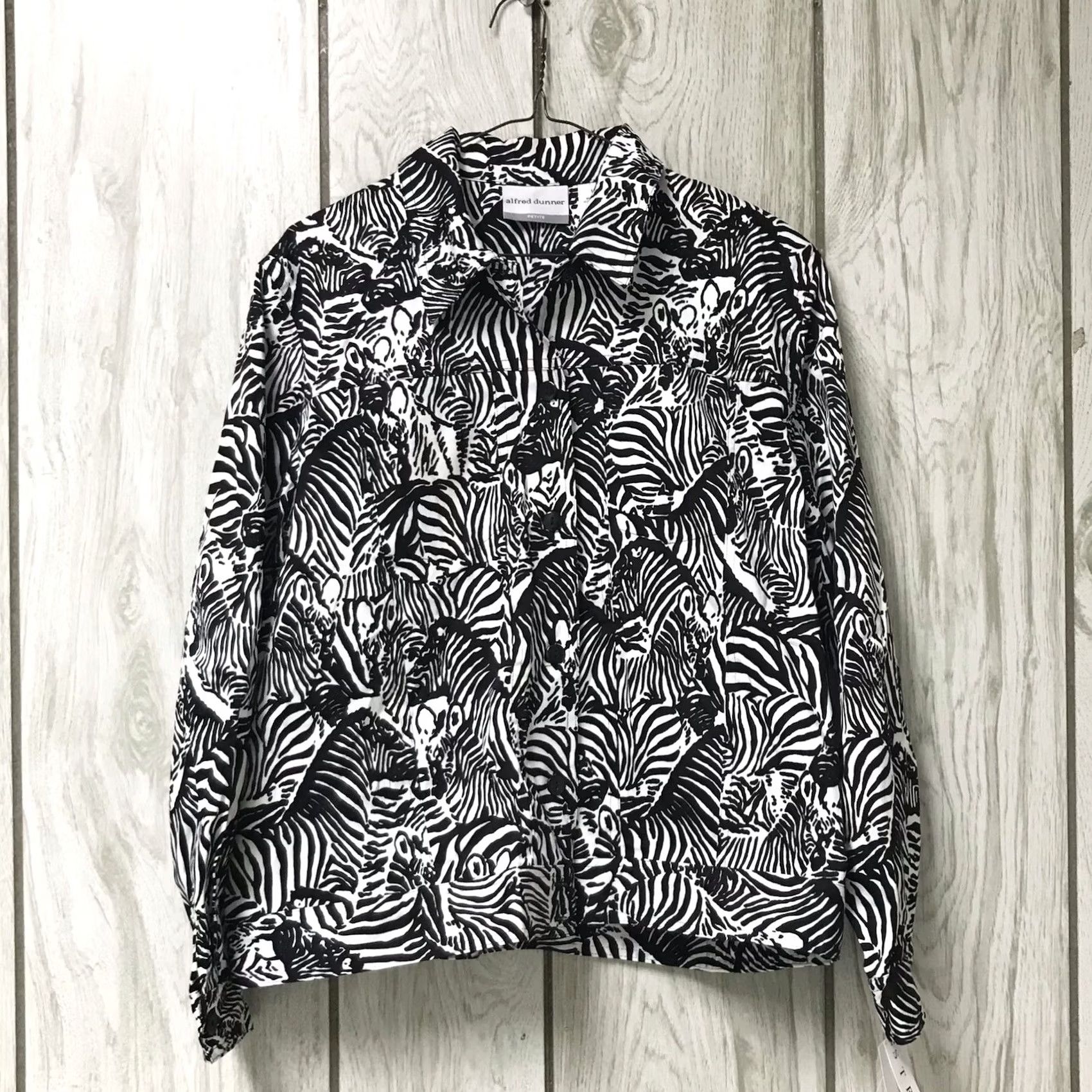 Vintage Alfred Dunner Zebra Kenya Stretch Button-Up Blazer Jacket 12P Petite Black/White Women Jeans? Size XL / US 12-14 / IT 48-50 - 2 Thumbnail