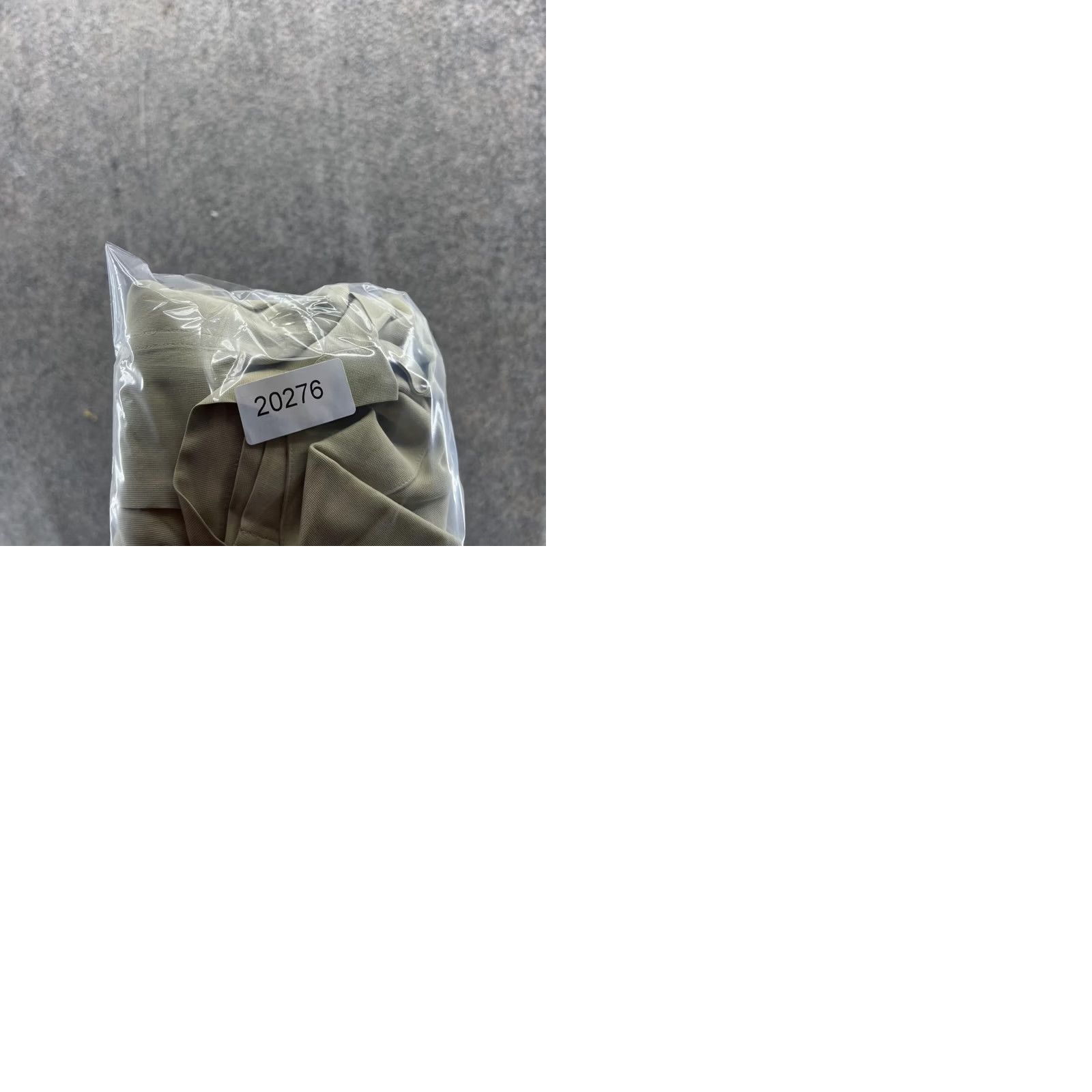 Vintage VINTAGE Jhane Barnes Shirt Men L Khaki Casual Tan Beige Button Down Preppy Silk Size US L / EU 52-54 / 3 - 9 Thumbnail
